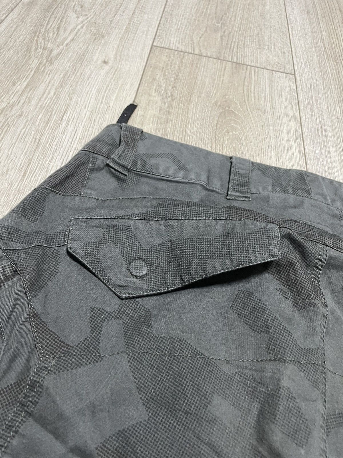 Fox Racing Crazy Baggy Fox MTB Camo Cargo Shorts Y2K Motocross Size US 30 / EU 46 - 21 Thumbnail