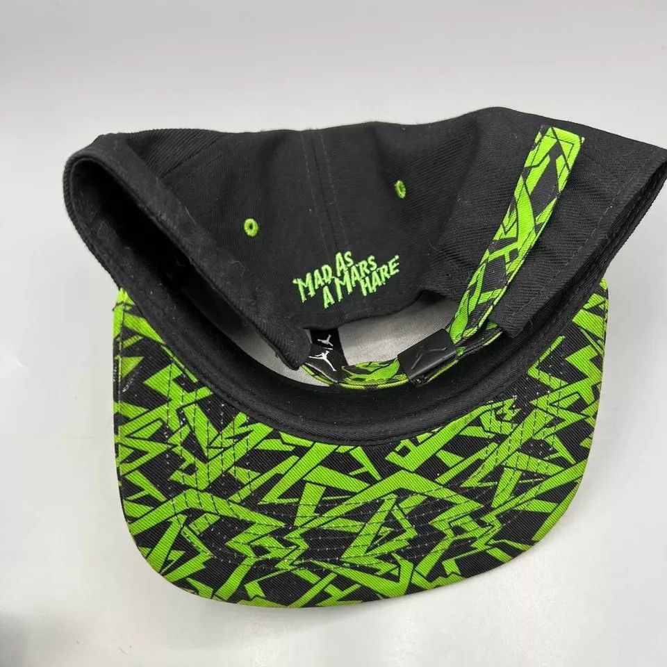 Jordan Brand Air Jordan Hat Men Mad as a Mars Hare Jumpman Strap Back Cap Size ONE SIZE - 7 Thumbnail