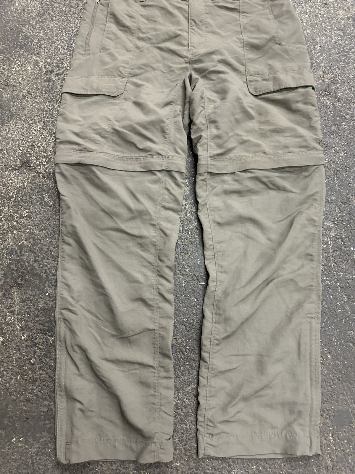The North Face Y2k north face convertible nylon pants Size US 36 / EU 52 - 2 Thumbnail
