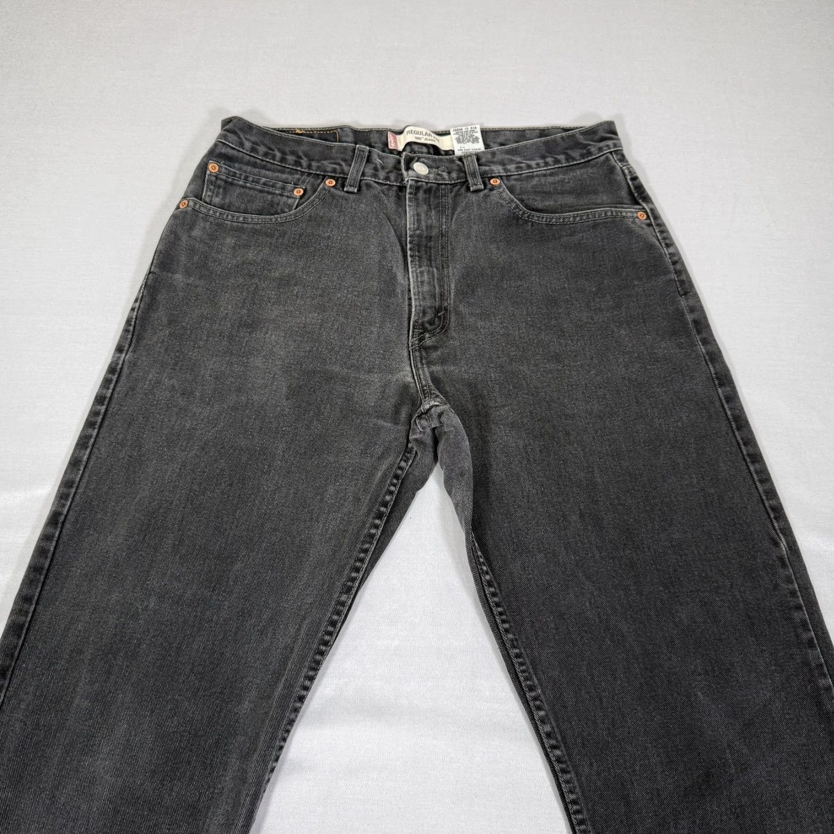 Levi's VINTAGE Levi's Jeans Mens 34x34 Black 505 Straight Fit Denim Pants Western Y2K Size US 34 / EU 50 - 2 Thumbnail