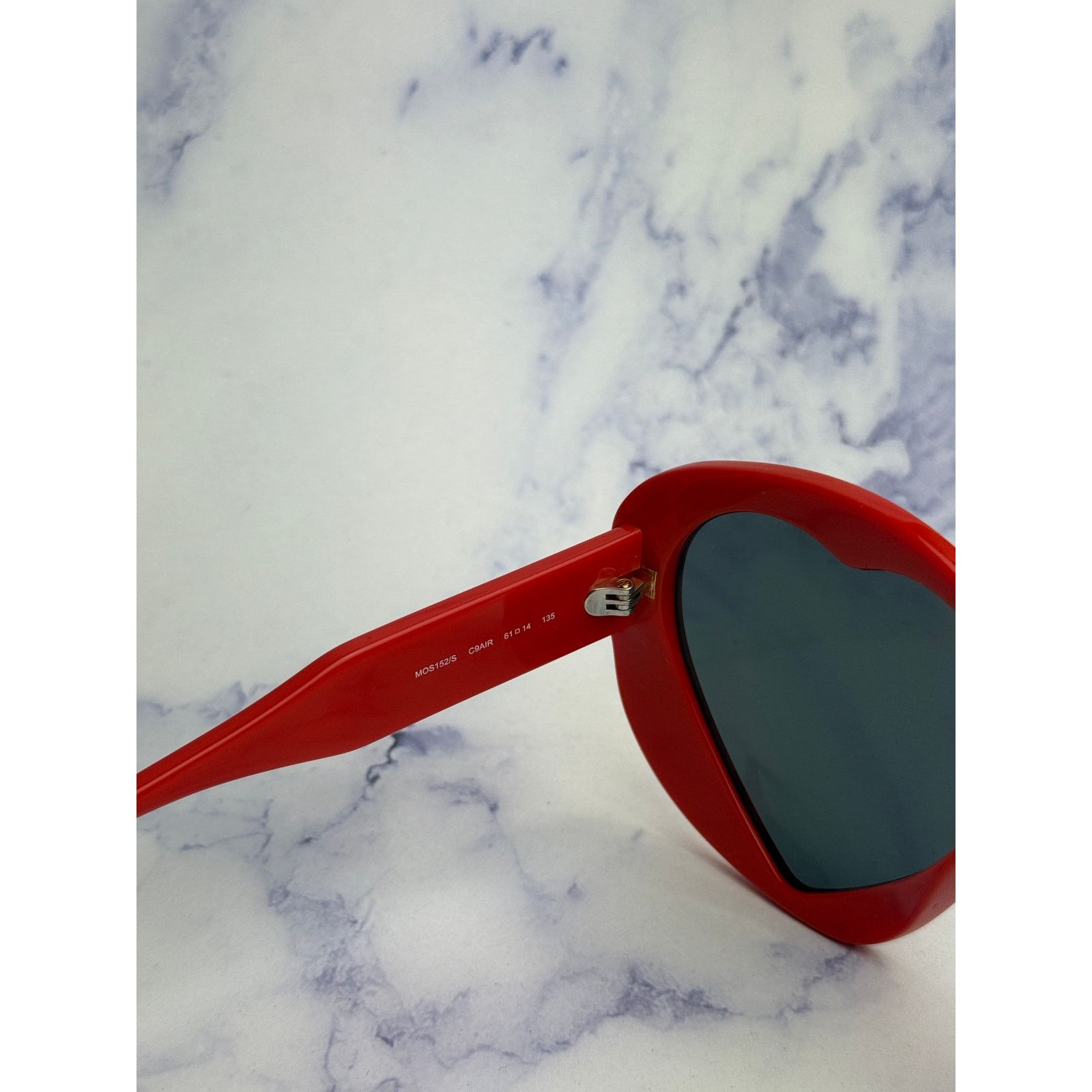 Moschino NEW Moschino MOS152S Red Heart Sunglasses Size ONE SIZE - 7 Thumbnail