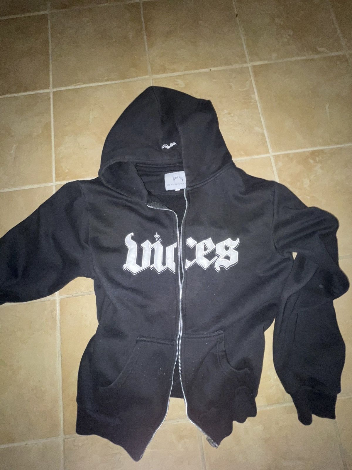 Other Human vices Size US L / EU 52-54 / 3 - 1 Thumbnail