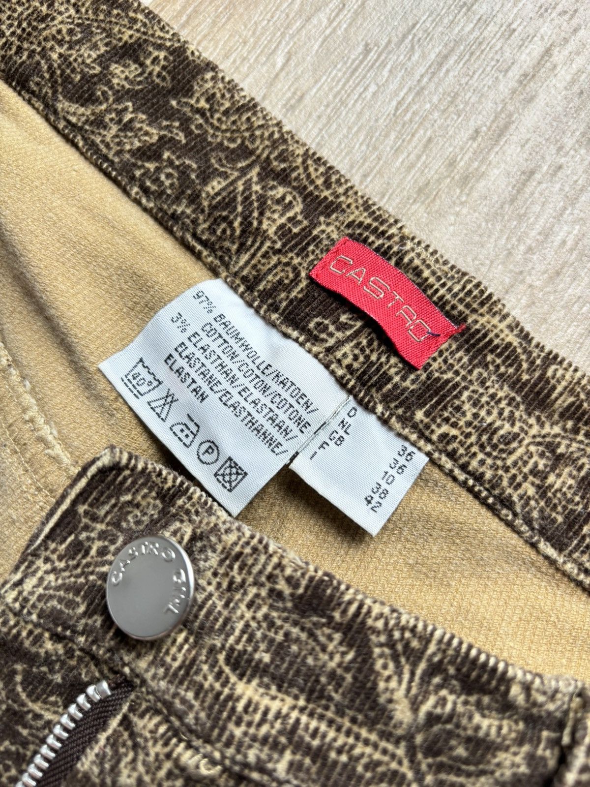 If Six Was Nine Vintage Corduroy Low Rise Flare Jeans Bootcut Western Pants Size 28" / US 6 / IT 42 - 6 Thumbnail