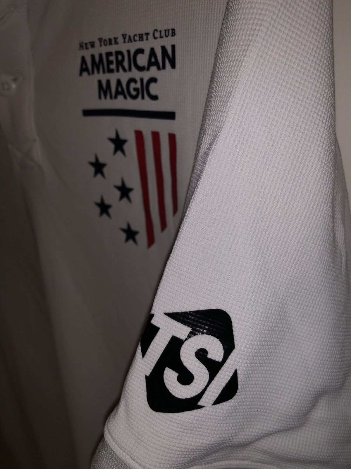 Helly Hansen Helly Hansen x American Magic NYC Yacht Club Size US M / EU 48-50 / 2 - 7 Thumbnail