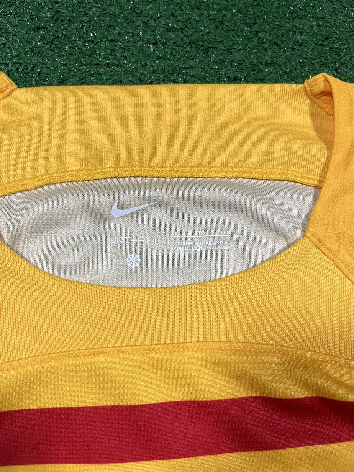 Nike 2023/2024 FC BARCELONA FOURTH JERSEY Size US XXL / EU 58 / 5 - 3 Thumbnail