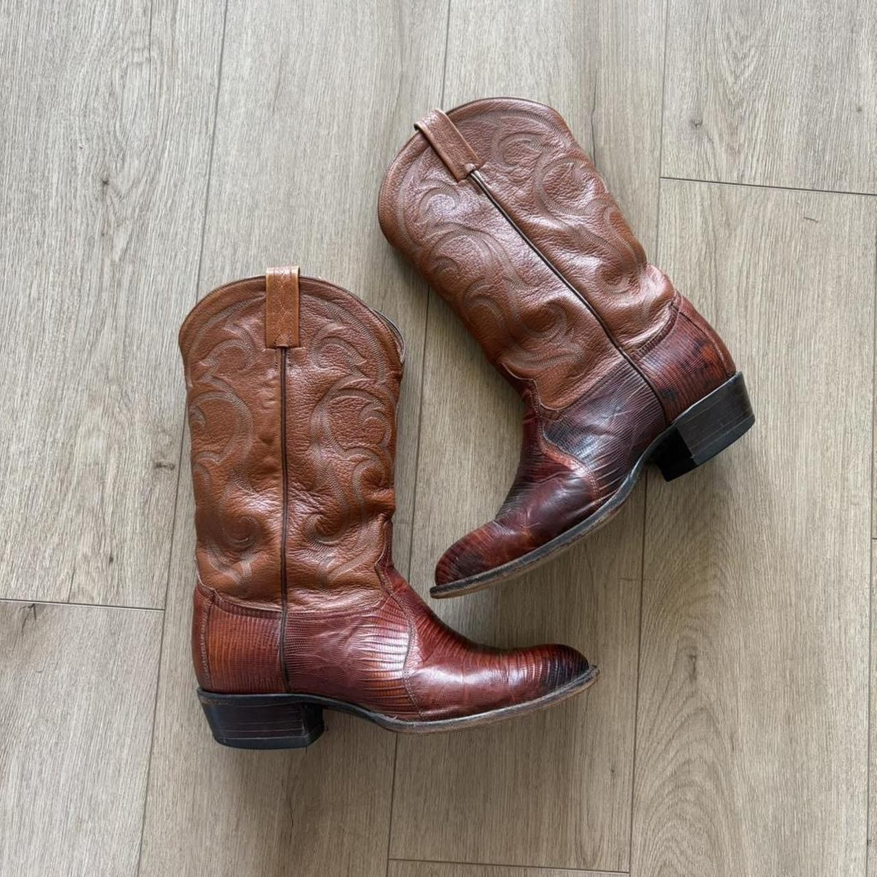 Vintage 80s Tony Lama Brown Lizard Skin Cowboy Boots