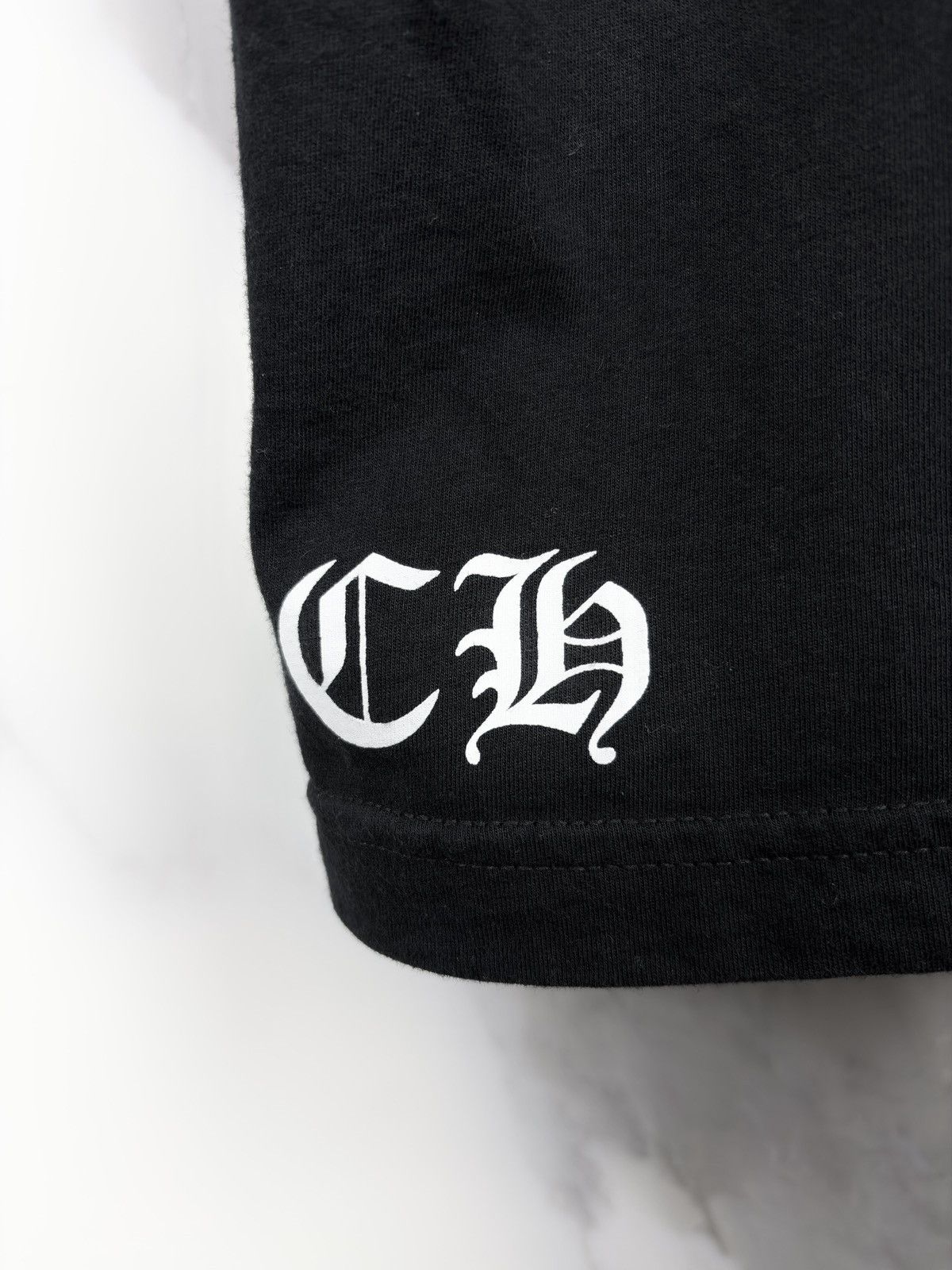Chrome Hearts Chrome Hearts Vintage RS3 Triple Cross Logo Pocket Tshirt Size US XL / EU 56 / 4 - 4 Thumbnail