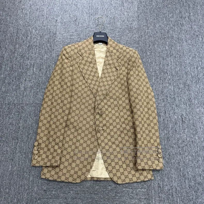Gucci Gucci Double G old-fashioned suit jacket Size US S / EU 44-46 / 1 - 1 Thumbnail