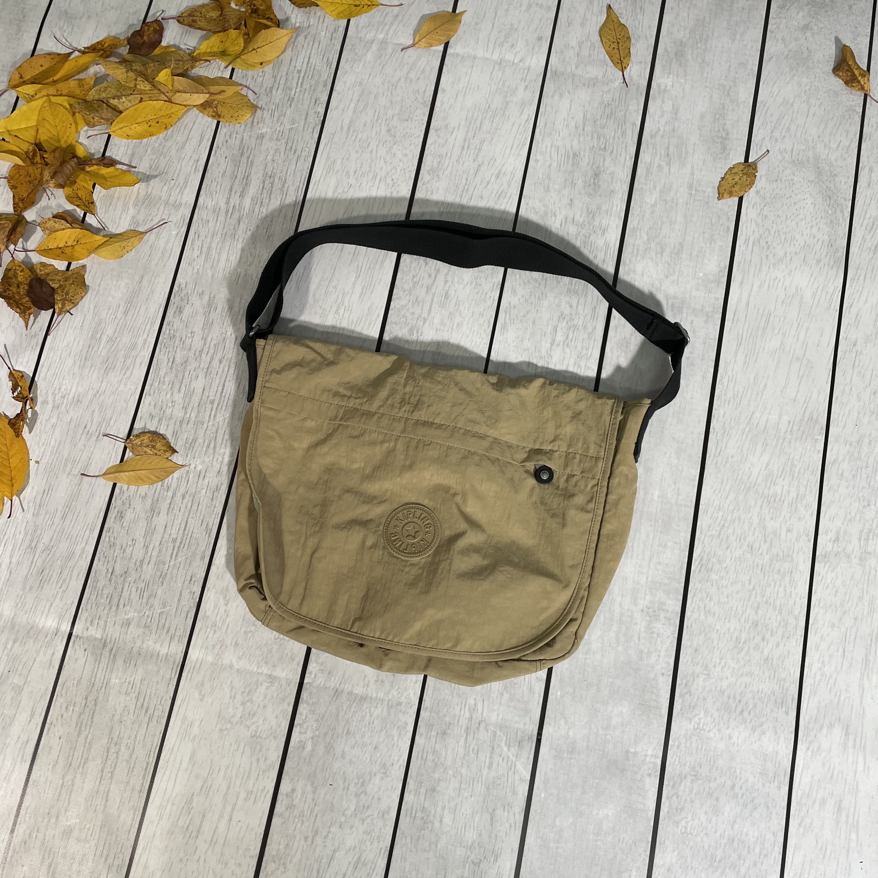 Vintage Vintage Kipling Nylon Messenger Bag, Y2K Crossbody Utility Size ONE SIZE - 2 Thumbnail