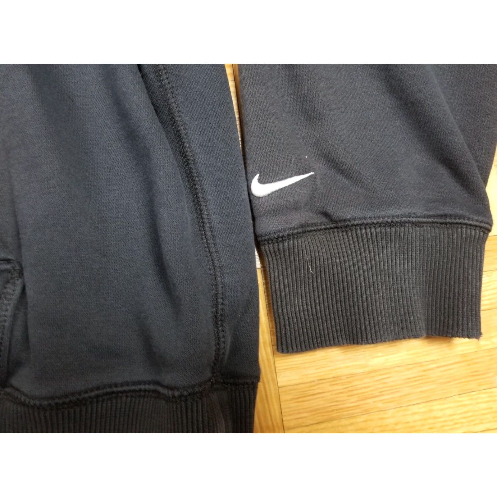 Nike VINTAGE NIKE SHIRT Hooded Black Sweatshirt XXLARGE Mens Pullover Cotton Long Sleeve Sweatshirt Hooded Black Nike Spell Vintage Y2K Size US L / EU 52-54 / 3 - 3 Thumbnail