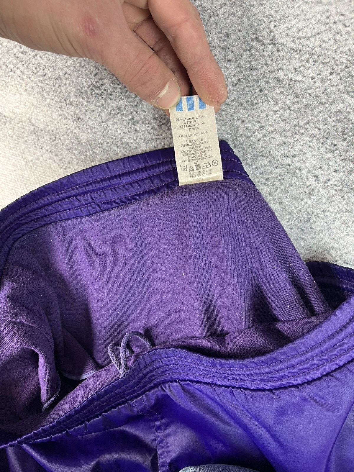 Adidas × Vintage Vintage Adidas classic shorts Size US 30 / EU 46 - 8 Thumbnail