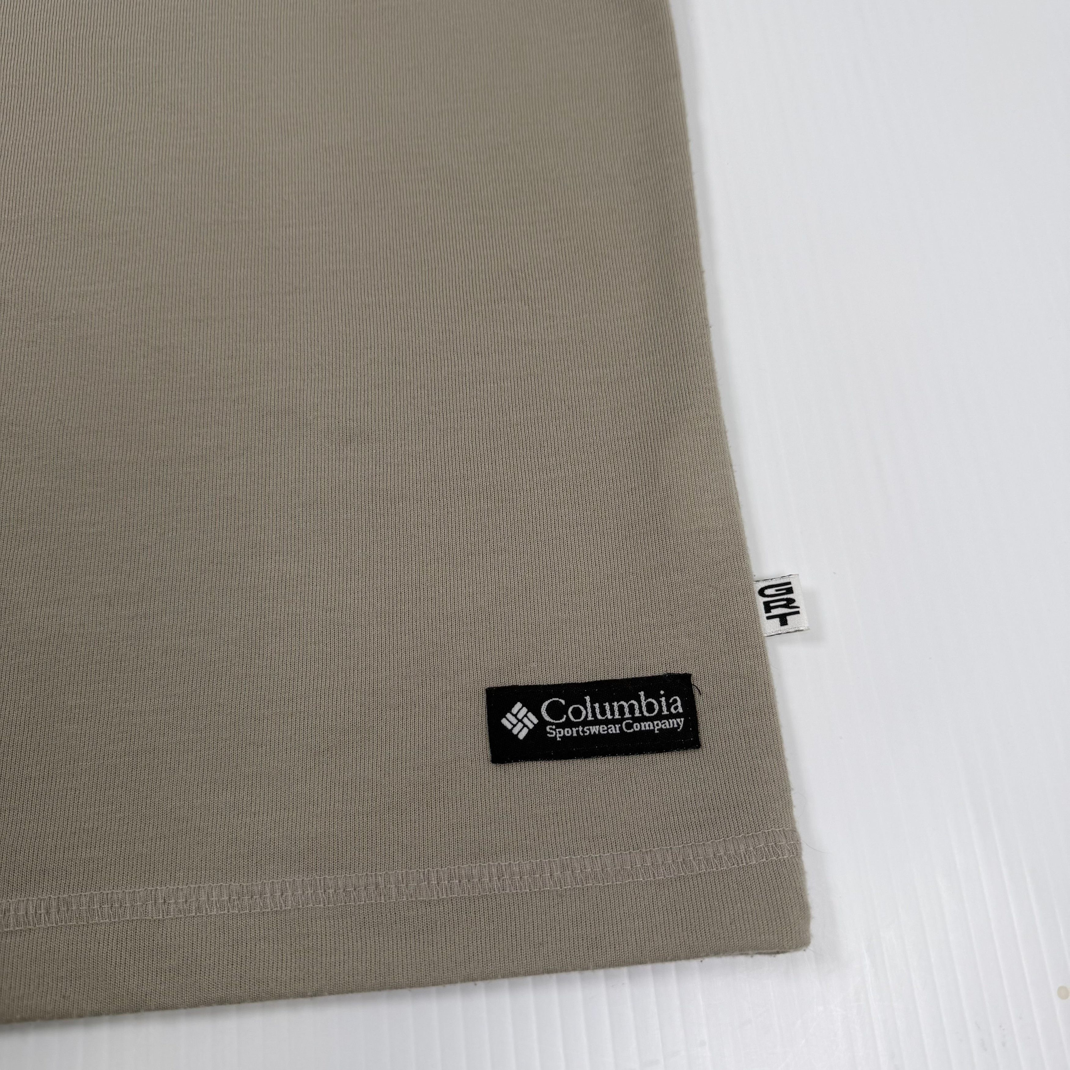 Columbia Vintage Columbia Blank Tee L Size US L / EU 52-54 / 3 - 2 Thumbnail