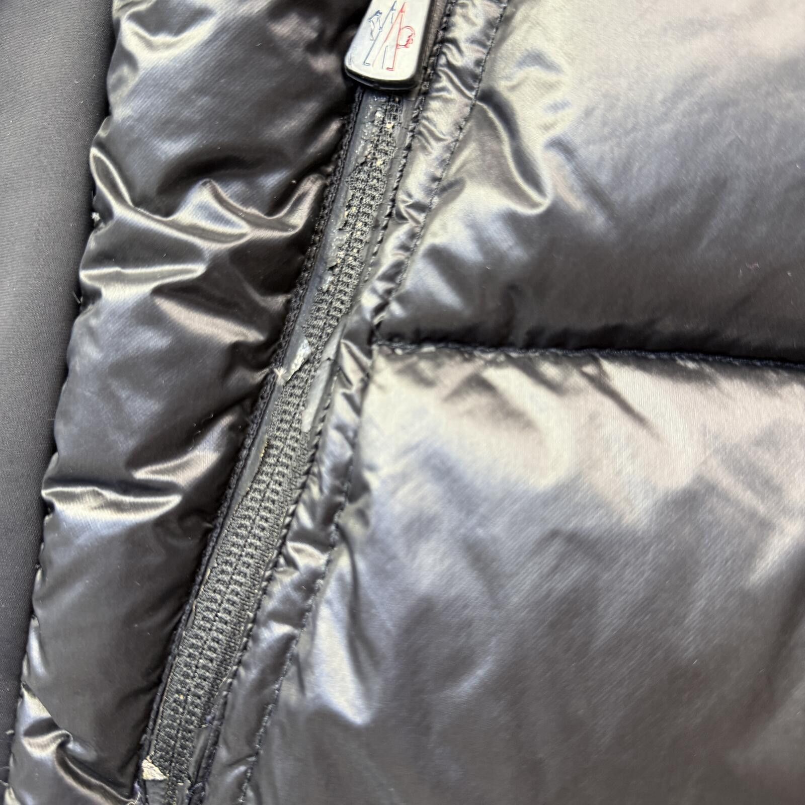 Moncler Moncler Canmore Size 1 Small Size US S / EU 44-46 / 1 - 5 Thumbnail
