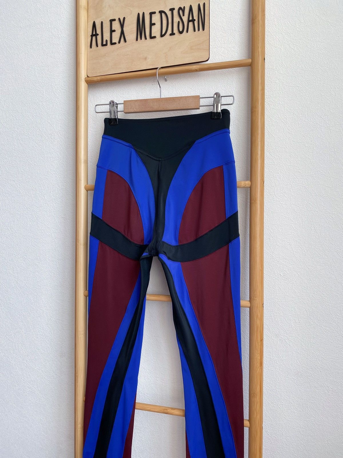 Mugler Mugler x H&M Spiral-Paneled Jersey Leggings Size 27" / US 4 / IT 40 - 13 Thumbnail