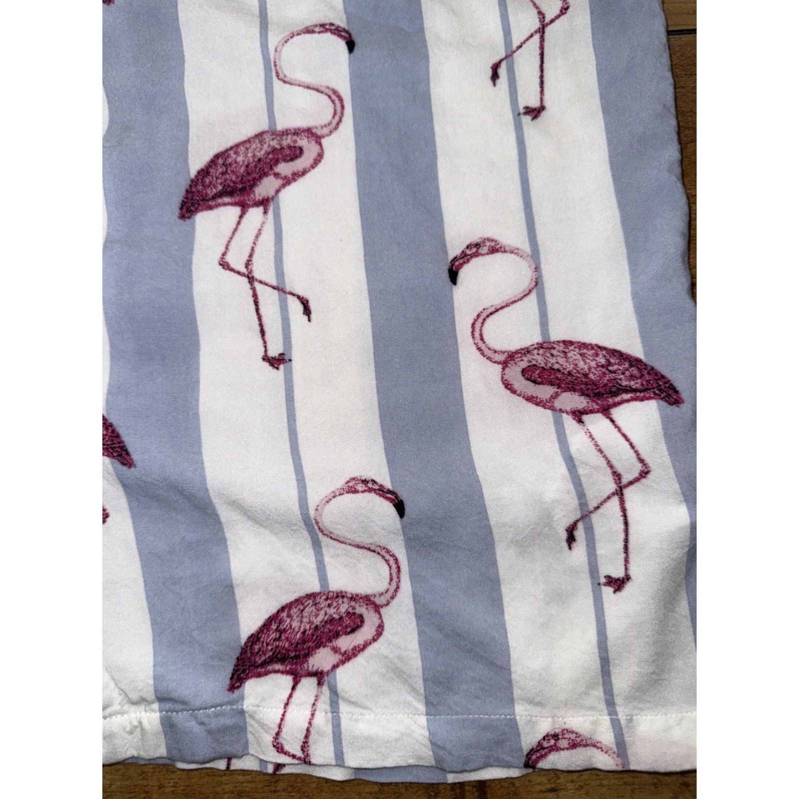 Brave Soul VINTAGE Brave Soul London Camp Shirt Short Sleeve Small Flamingo Print Blue White Pink Shirt Mens S Blue Flamingo Print 90s (if applicable) Size US S / EU 44-46 / 1 - 2 Thumbnail