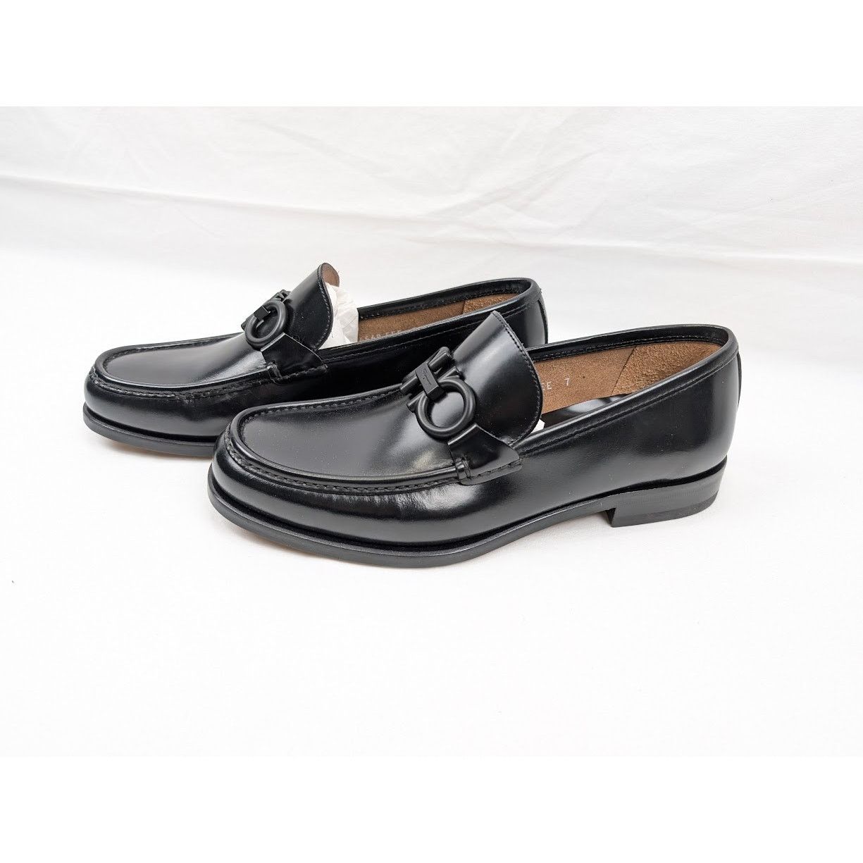 Salvatore Ferragamo o1rshd1 Rolo 10 Loafers Shoes in Nero Size US 7 / EU 40 - 15 Thumbnail