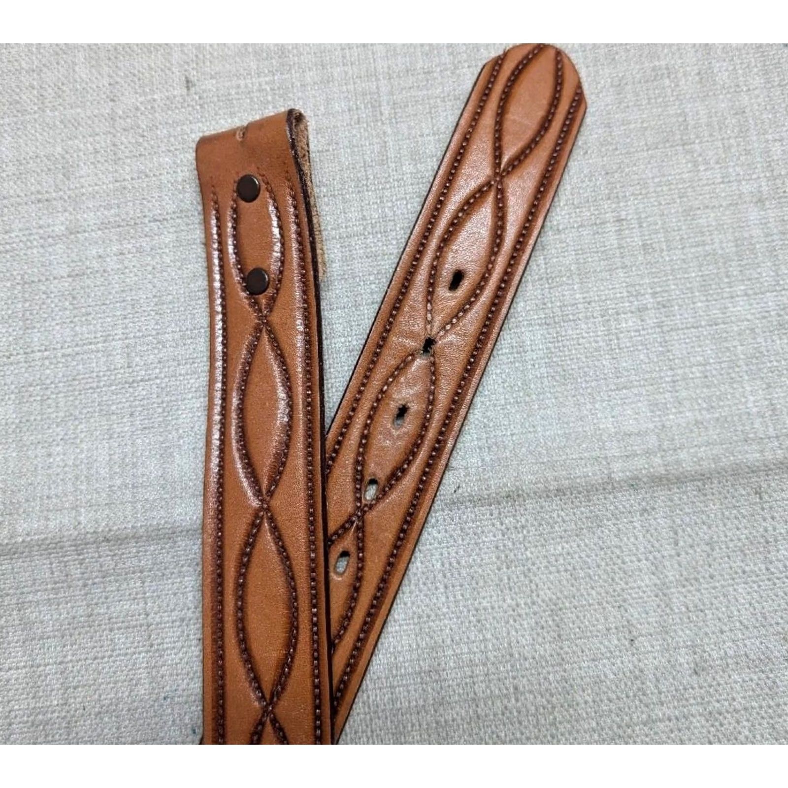 Vintage VINTAGE USA MADE TOOLED belt Geometric Western Buckle 36 Brown Leather Steerhide Mens Belt Size 36 - 2 Thumbnail