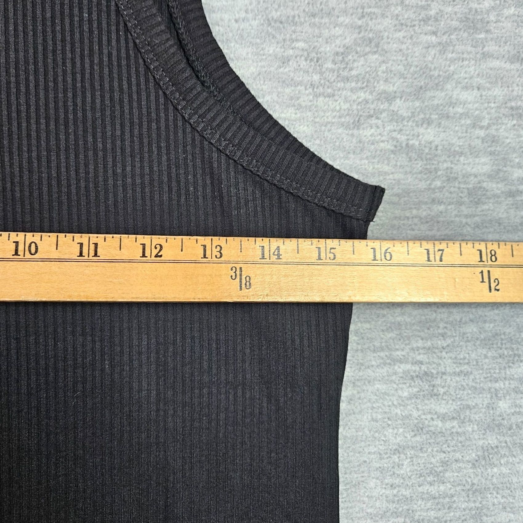 Rhythm Rhythm. Women's Black Ribbed Classic Tank Top XL Sleeveless Round Neck Size XL / US 12-14 / IT 48-50 - 3 Thumbnail