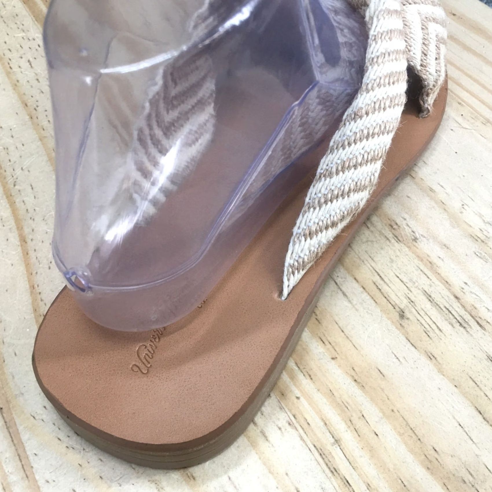 Vintage Universal Thread Sandals Women 8.5 Chevron Print Knotted Slide Beige Flat Size US 9 / IT 39 - 4 Thumbnail
