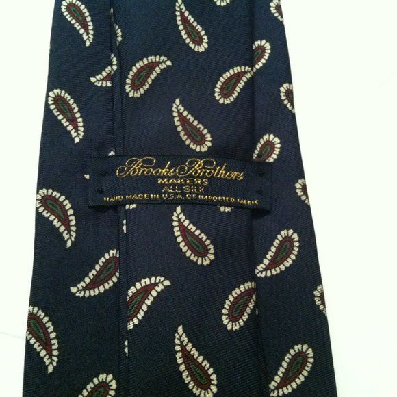 Brooks Brothers BROOKS BROTHERS MENS NEW DARK NAVY 100%SILK TIE WIDTH:3 1/2" Size ONE SIZE - 3 Thumbnail