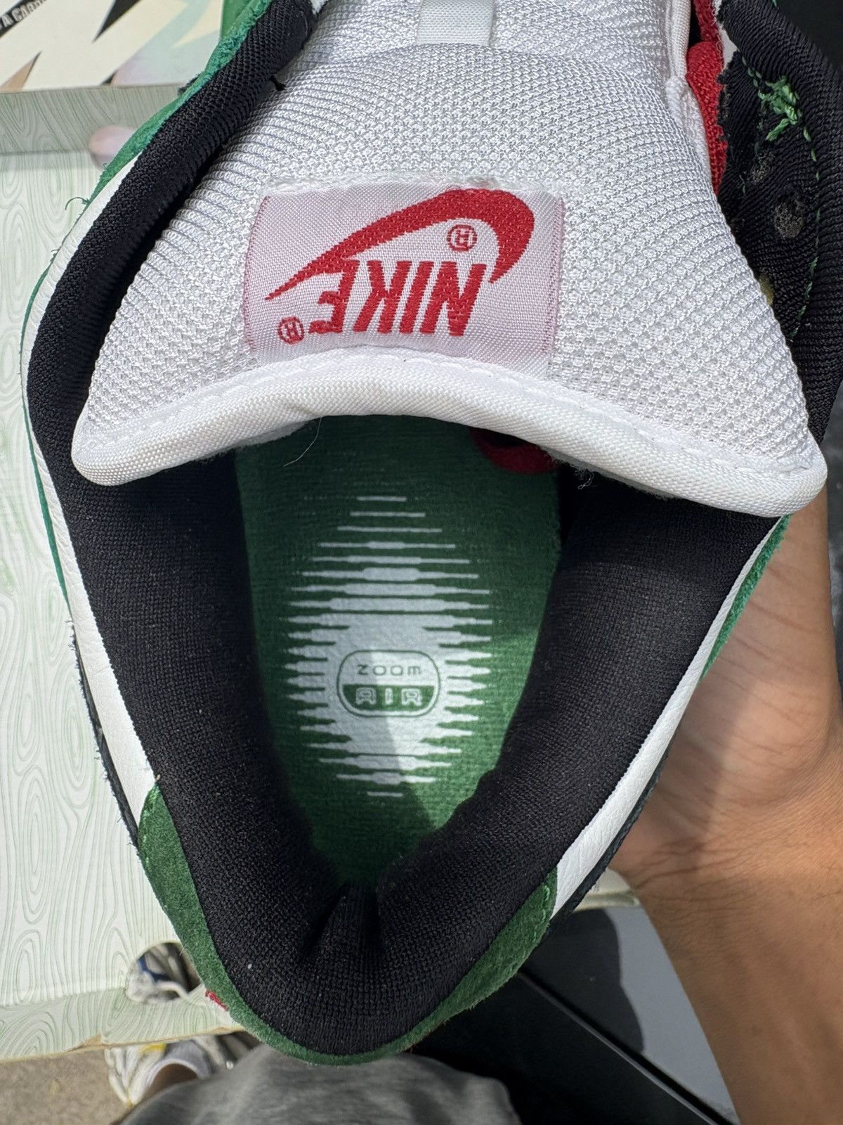 Nike × Nike SB Nike SB Dunk Low Heineken 2003 Size US 10 / EU 43 - 8 Thumbnail