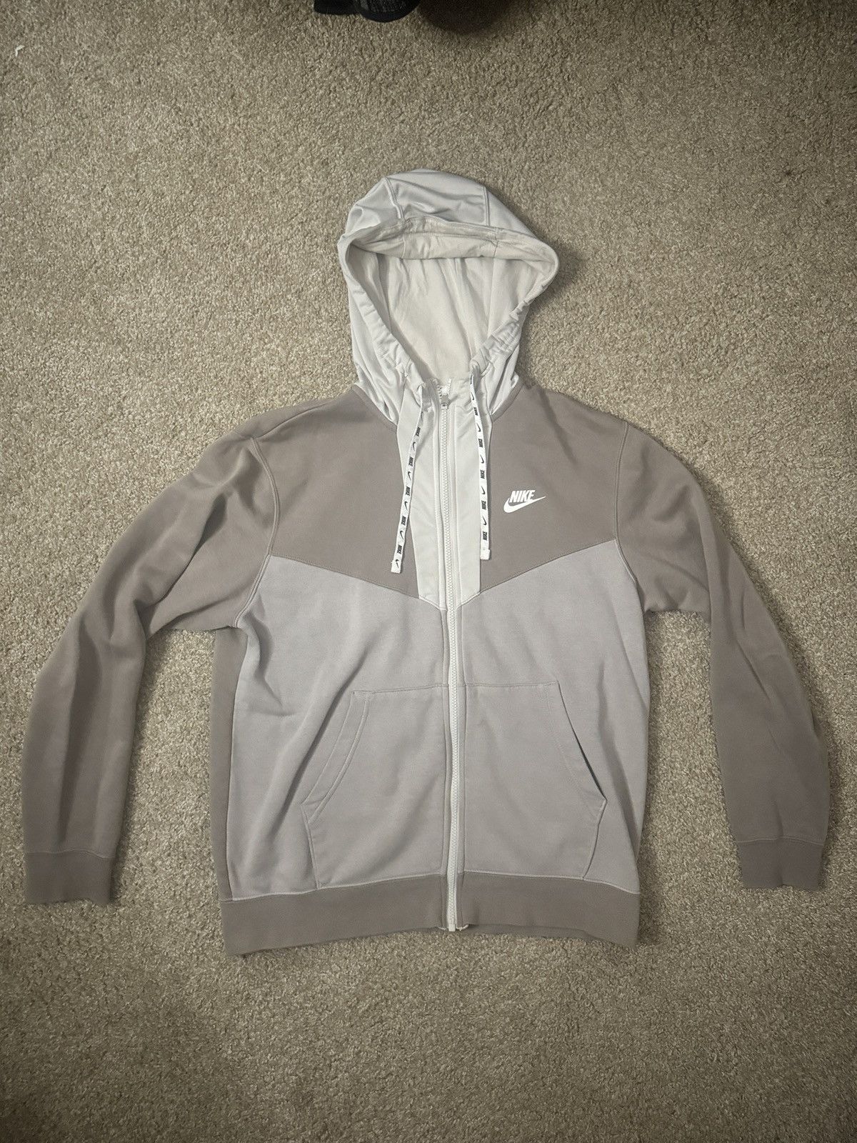 Nike *MEDIUM* Tan & White Nike Tech Sportswear Zip-Up #Nike #Tech Size US M / EU 48-50 / 2 - 1 Thumbnail