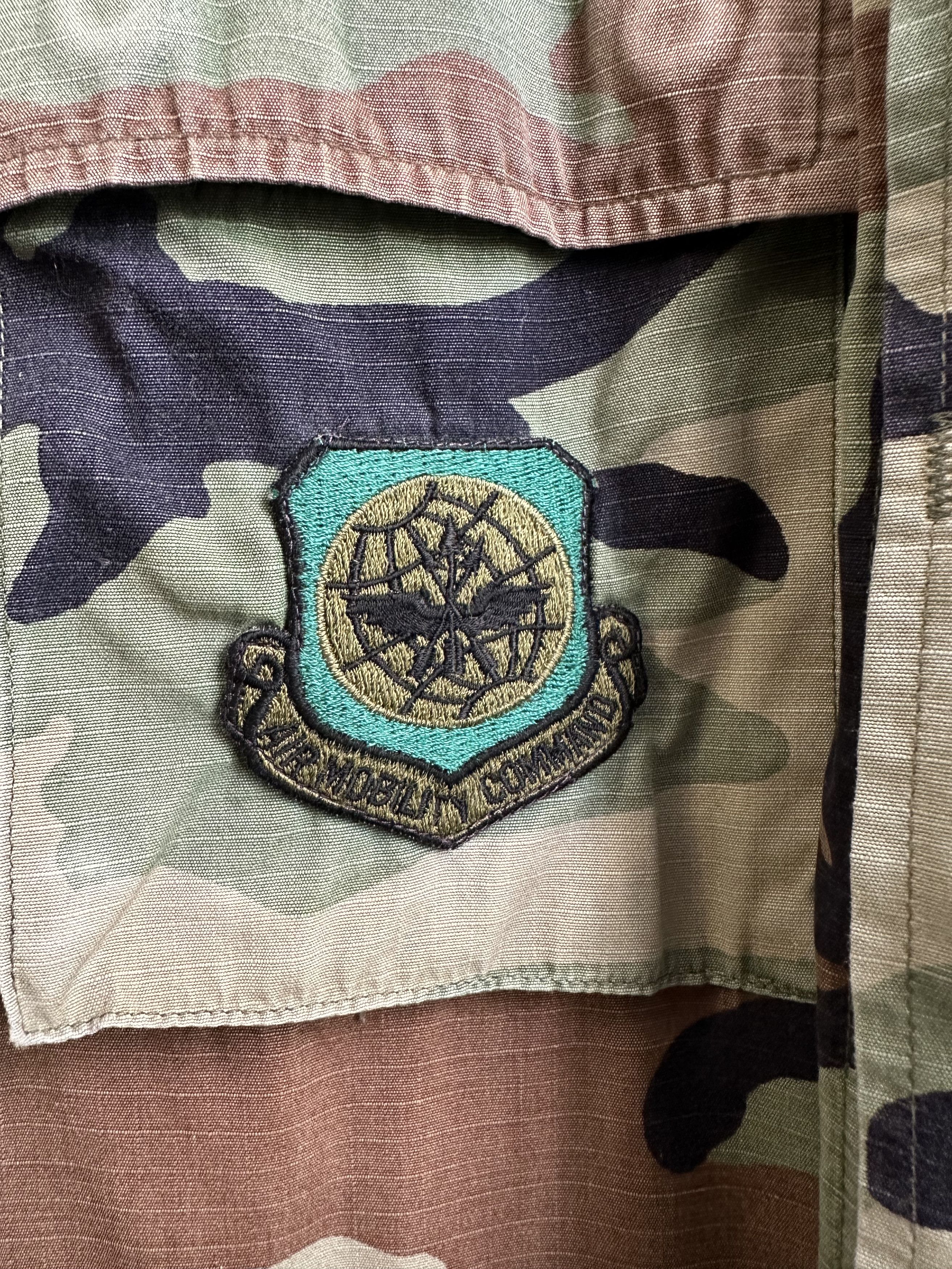 Vintage U.S. Air Force Woodland Camo Jacket Air Mobility Command Size US M / EU 48-50 / 2 - 4 Thumbnail