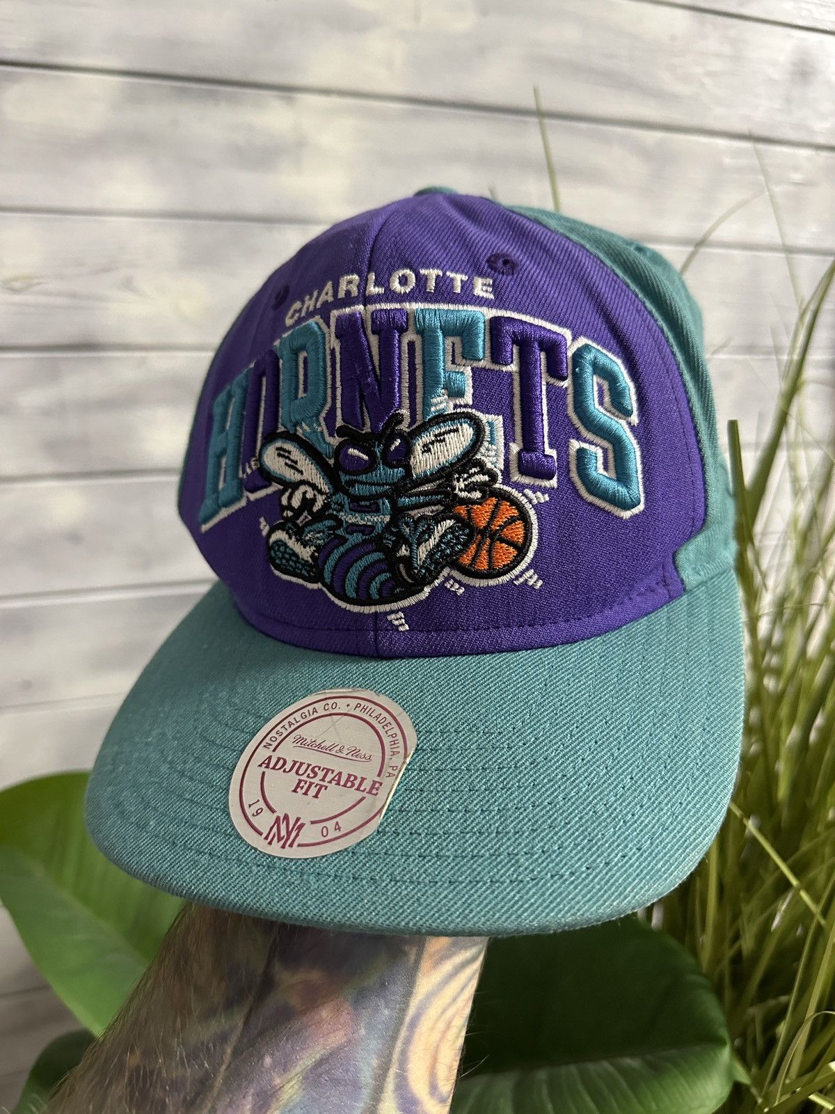 NBA Rare Vintage Cap Charlotte Hornets NBA 100% Wool Size ONE SIZE - 1 Thumbnail