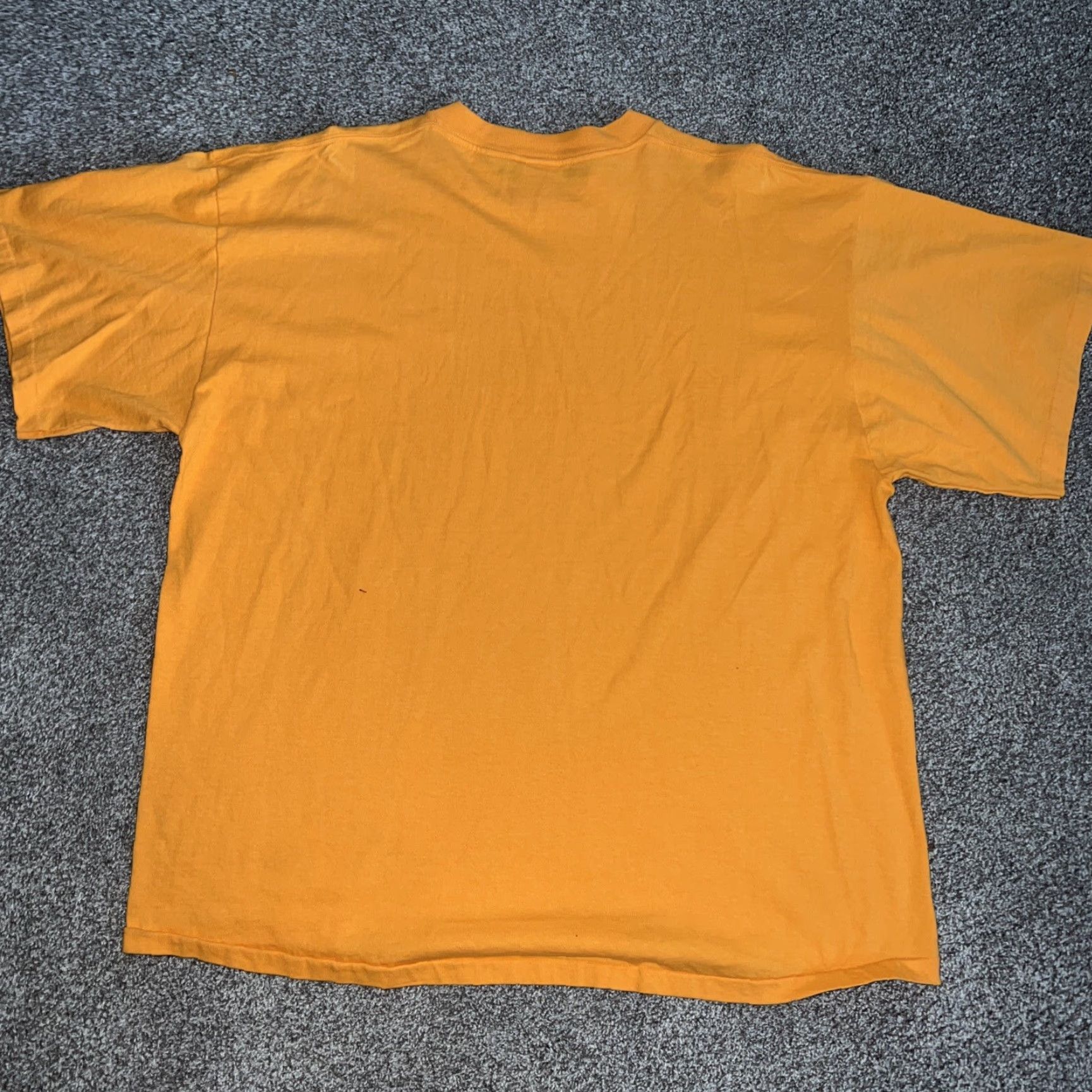 Nike VINTAGE Nike Embroidered Logo Orange T-Shirt Mens XL USA{" "} Size US XL / EU 56 / 4 - 4 Thumbnail