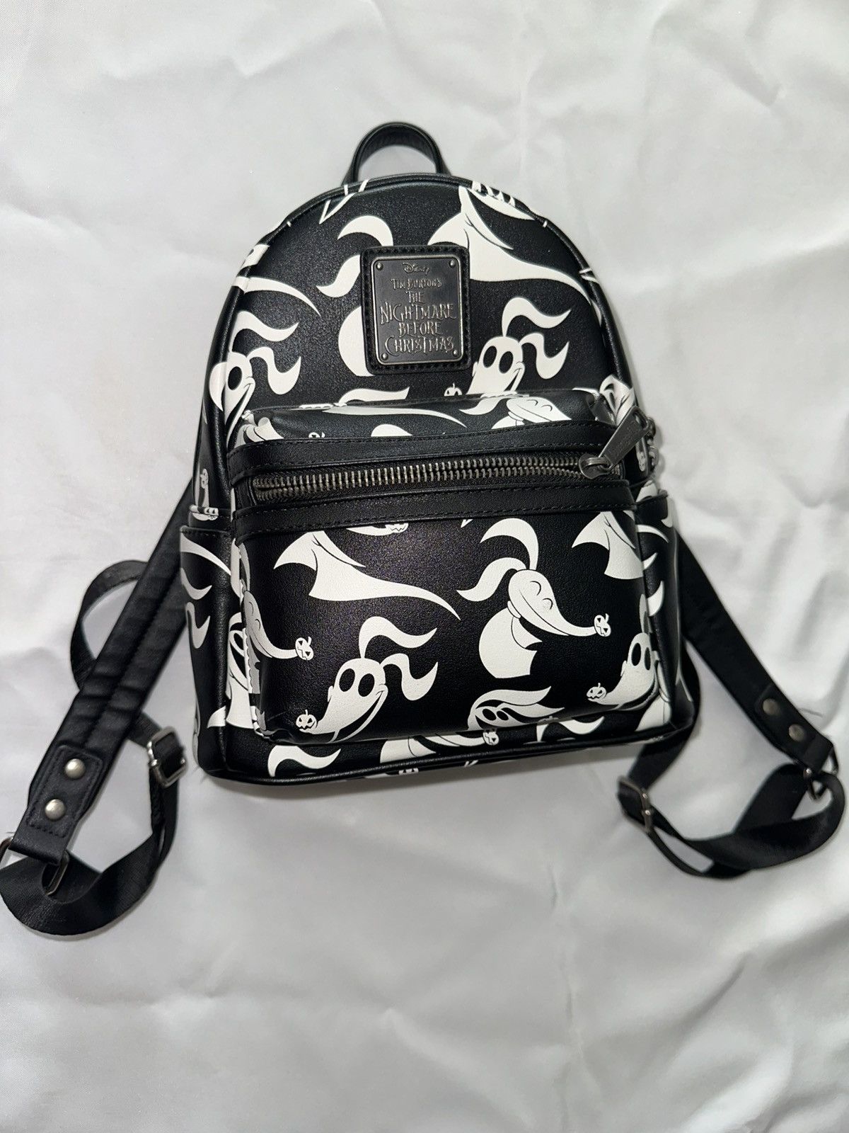Disney Loungefly Disney Nightmare Before Christmas Backpack Size ONE SIZE - 1 Thumbnail