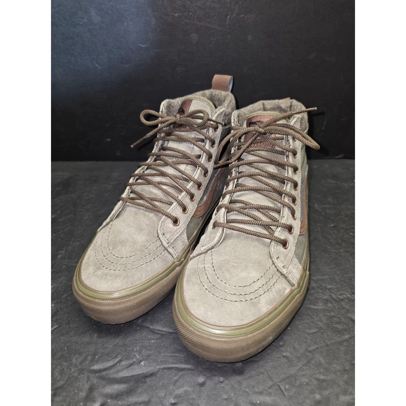 Vans VANS Sk8-Hi MTE Dx Hightop Sneaker Green Suede Lace Up Mens Sz 7 Womens 8.5 High Top Casual Athletic Boots 2022 Vintage No Box Brown 39 7 8.5 Size US 6 / IT 36 - 6 Thumbnail