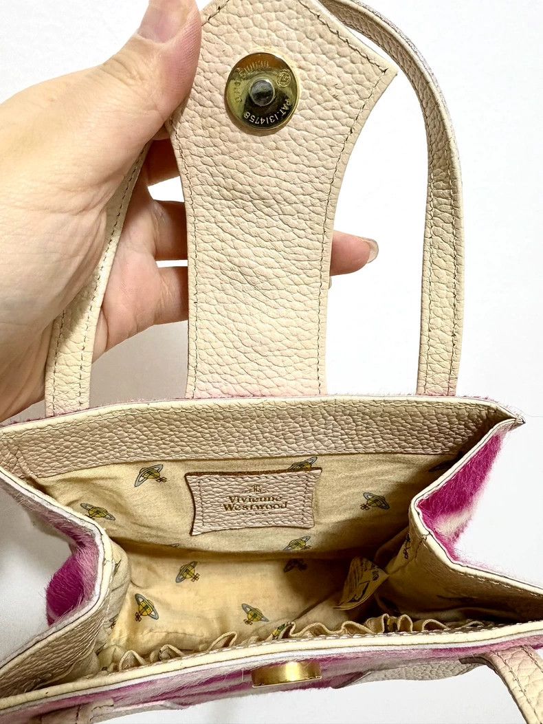 Vivienne Westwood Vivienne Westwood size os Pink leopard print horsehair hand Size ONE SIZE - 7 Thumbnail