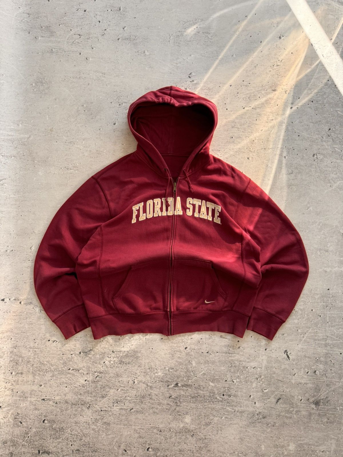 Nike × Vintage NIKE VINTAGE CENTER LOGO OVERSIZE BOXY ZIP HOODIE Size US XL / EU 56 / 4 - 1 Thumbnail