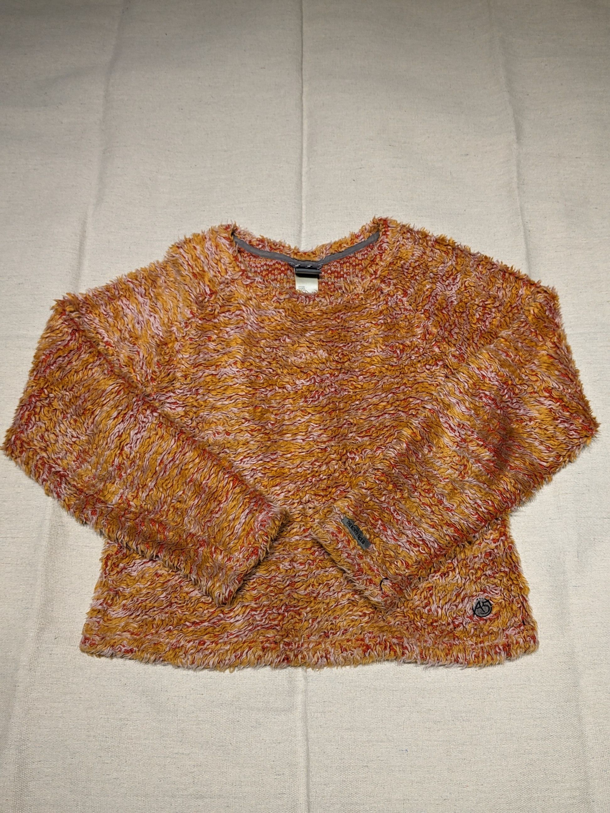 The North Face Vintage the North Face Shaggy Sweater women's M Size M / US 6-8 / IT 42-44 - 1 Thumbnail