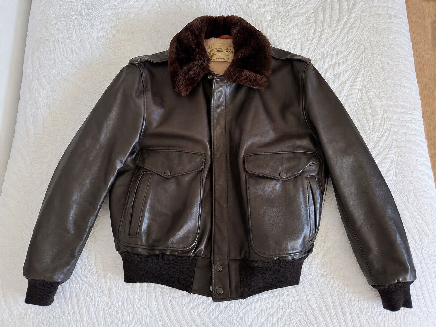 Schott Vintage Schott NYC IS674MS Leather Flight Jacket Made in USA Size US L / EU 52-54 / 3 - 1 Thumbnail