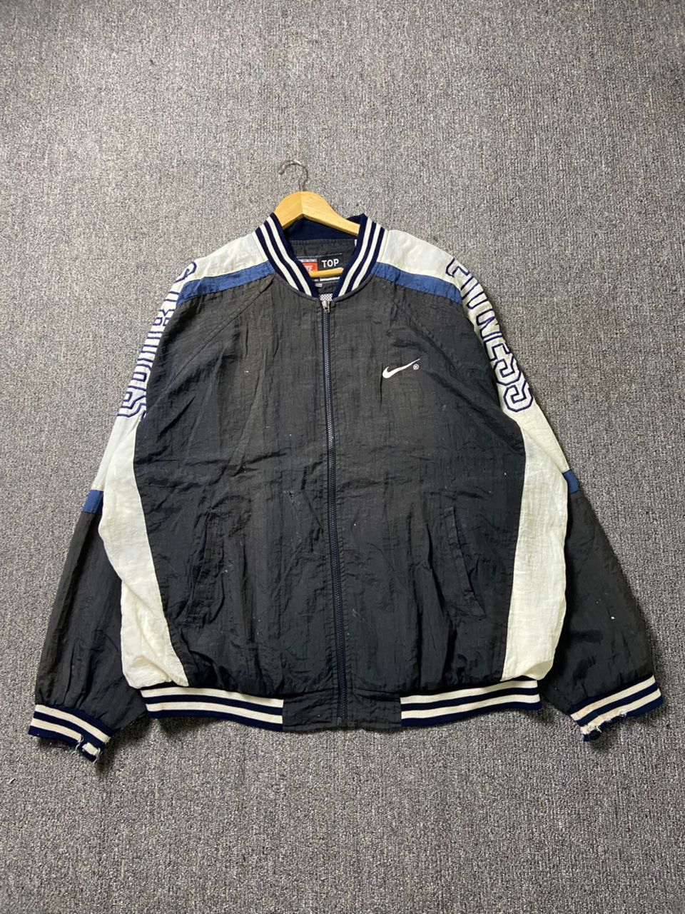 Nike Vintage Nike Sports Track Jacket (189) Size US XL / EU 56 / 4 - 1 Thumbnail