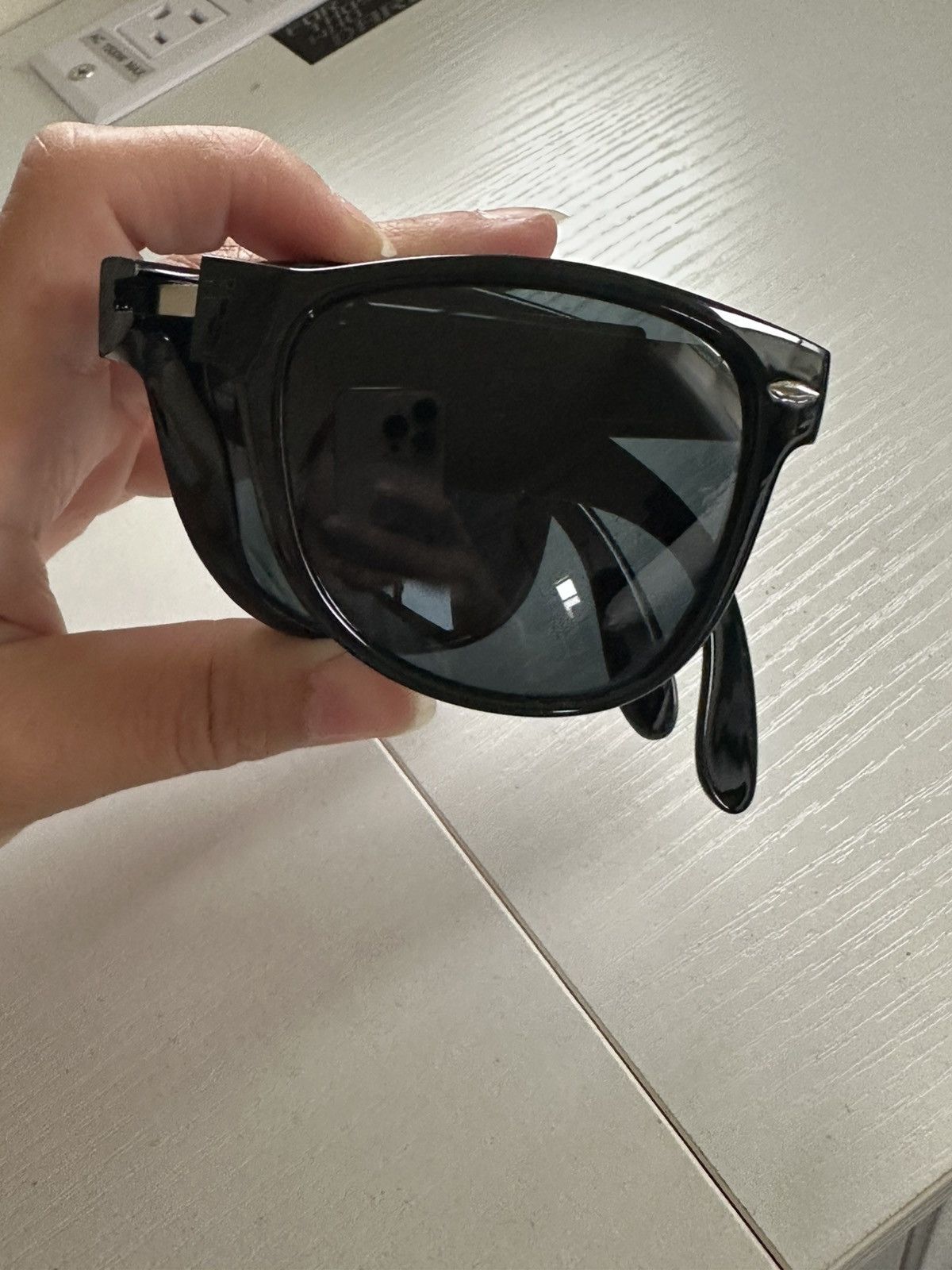 RayBan Ray-Ban Wayfarer Folding Classic RB4105 Size ONE SIZE - 10 Thumbnail