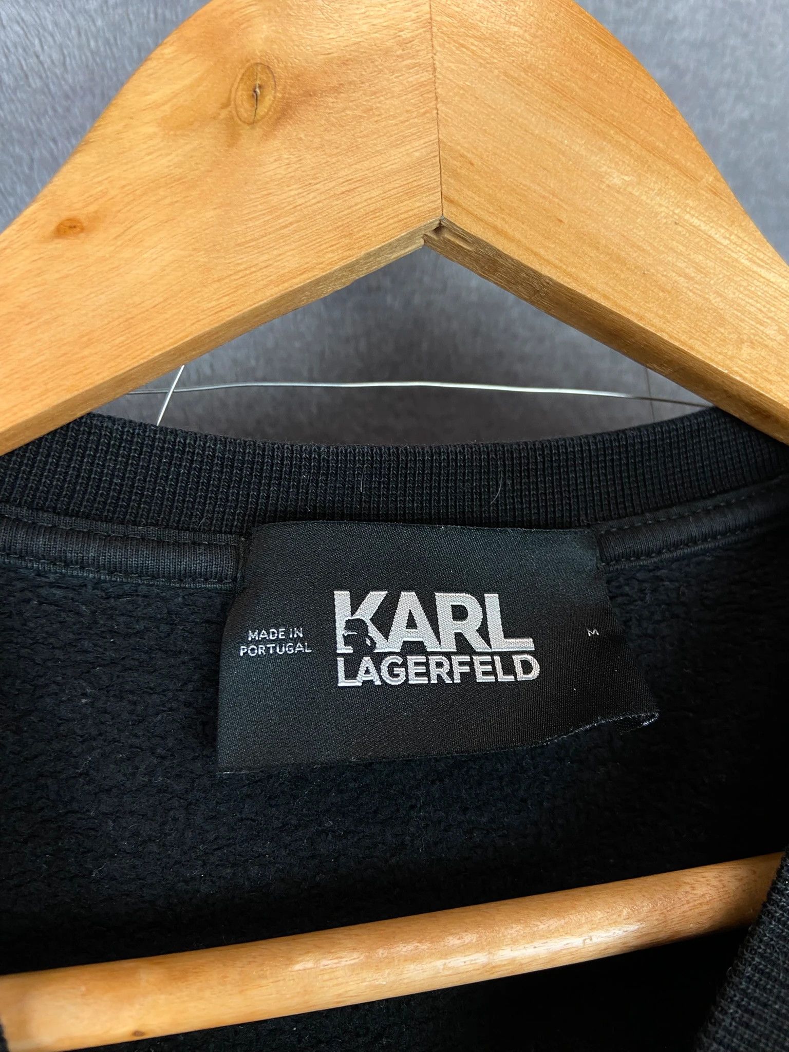 Karl Lagerfeld Crewneck Karl Lagerfeld black big logo spellout high end M Size US M / EU 48-50 / 2 - 3 Thumbnail