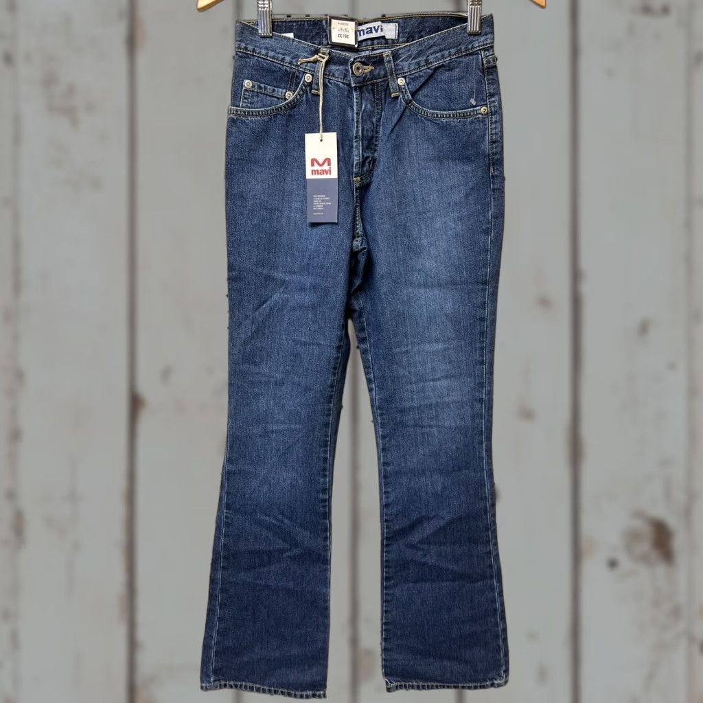 Mavi **WOMENS MAVI 136 MOLLY FLARE BUTTON FLY JEANS SIZE 26X32 BLUE DENIM** User: WOMENS MAVI 136 MOLLY FLARE BUTTON FLY JEANS SIZE 26X32 BLUE DENIM Size 26" / US 2 / IT 38 - 1 Thumbnail