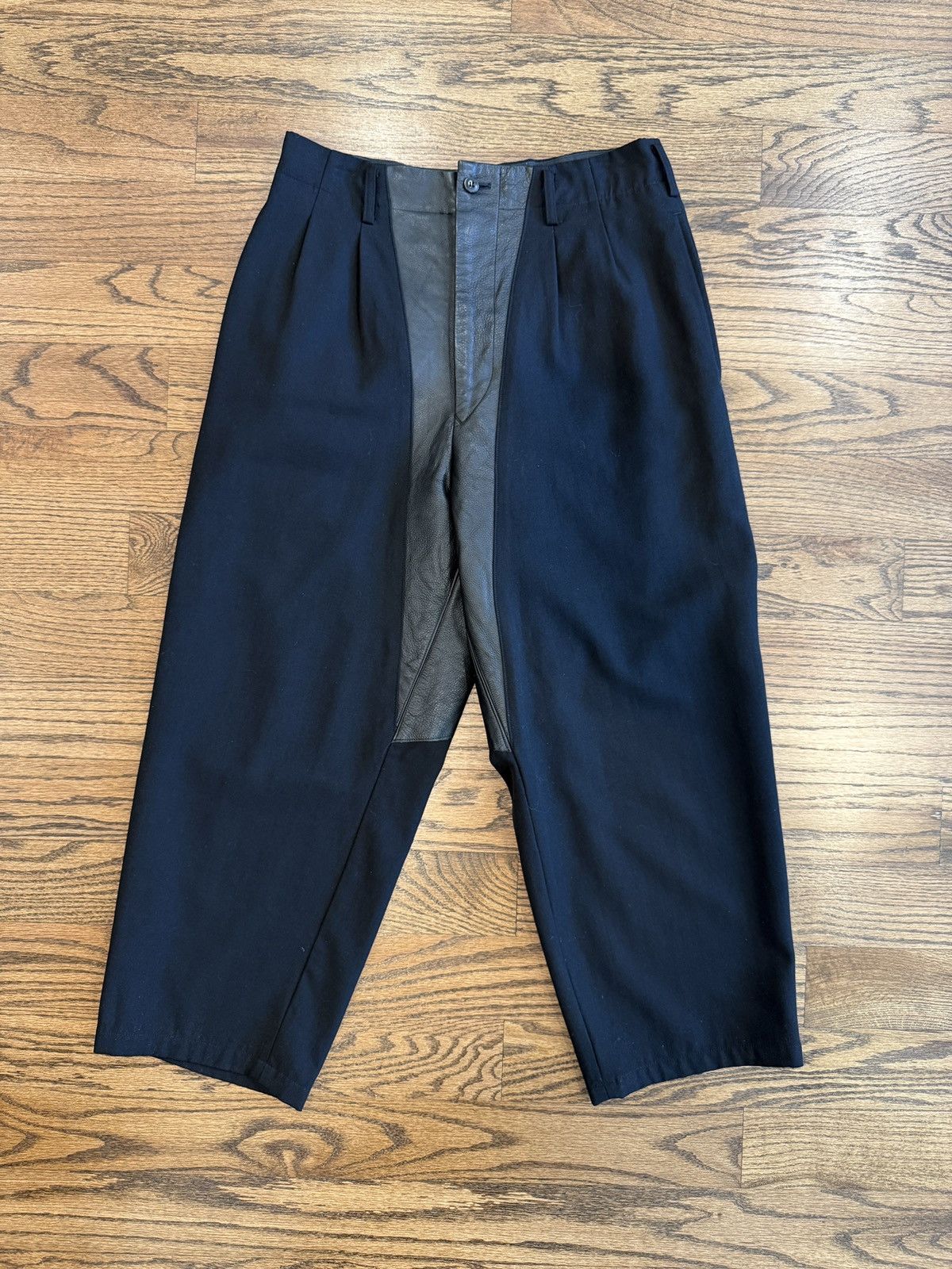 Yohji Yamamoto Yohji Yamamoto Pour Homme AW96 Leather Paneled Trousers Size US 32 / EU 48 - 6 Thumbnail