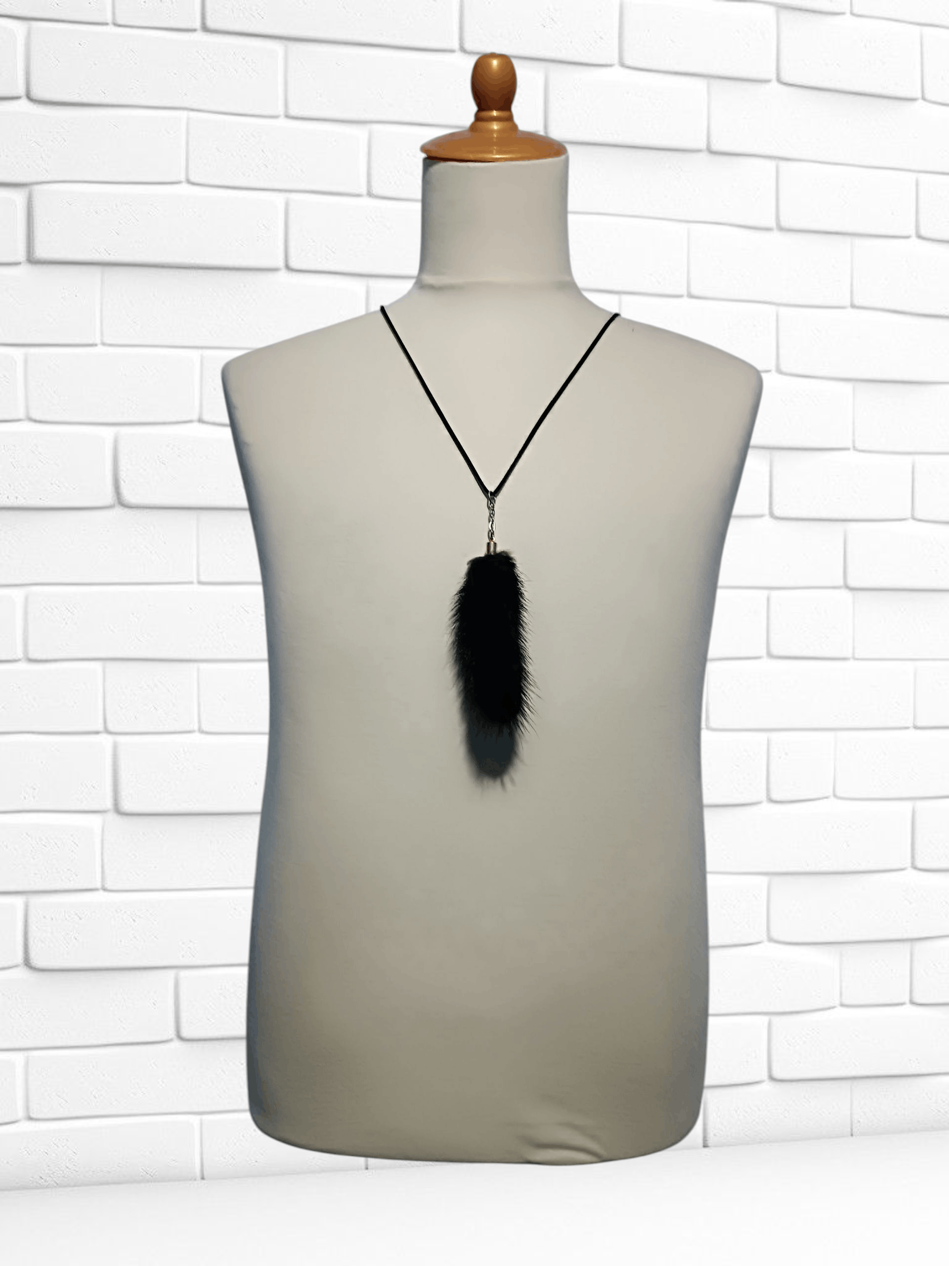 Other Fur Tail Mink Necklace Black Size ONE SIZE - 1 Thumbnail