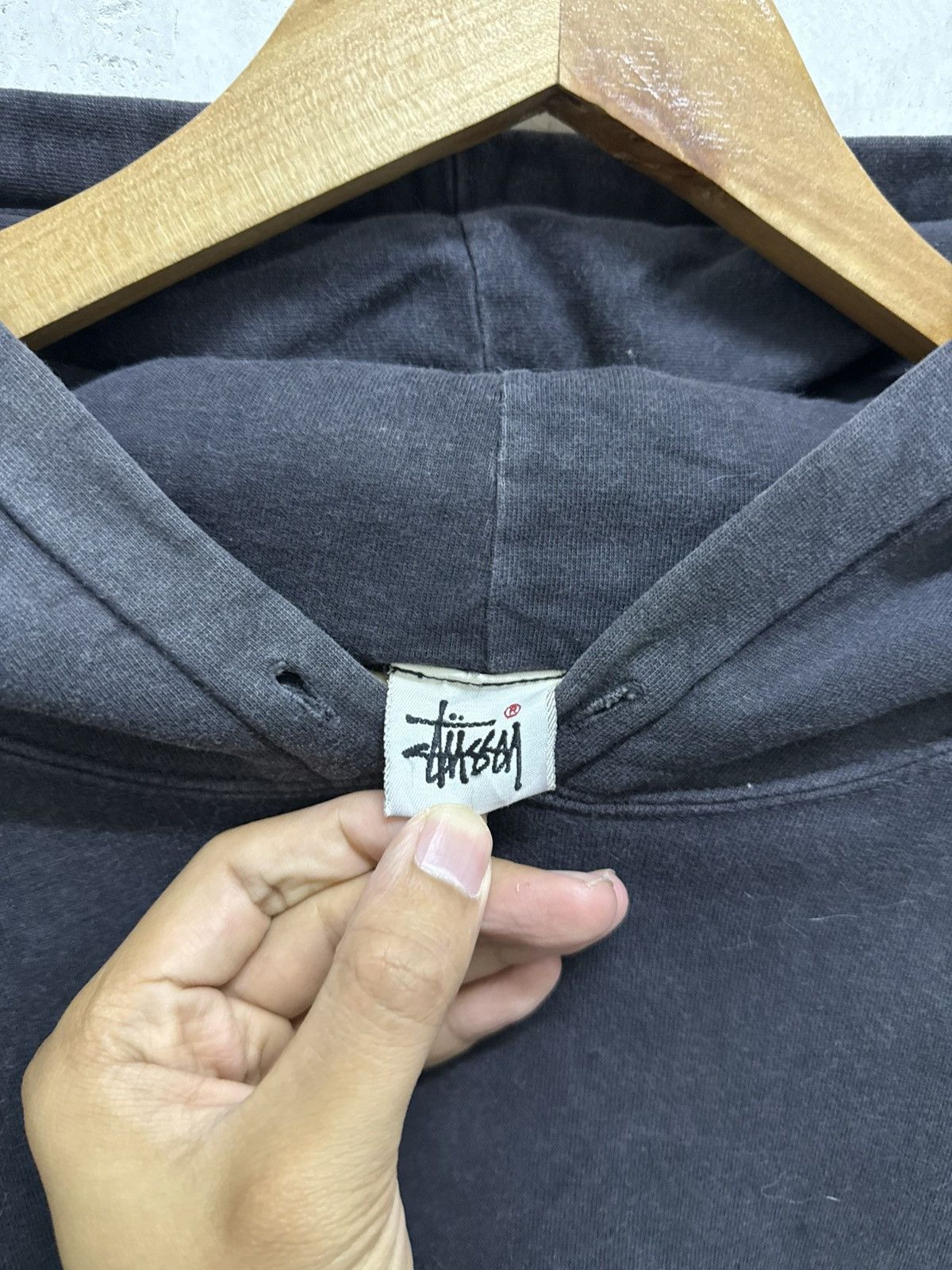 Stussy Vintage 90s Stussy Crown Embroidered Logo Sun Faded Hoodie Size US XXL / EU 58 / 5 - 5 Thumbnail