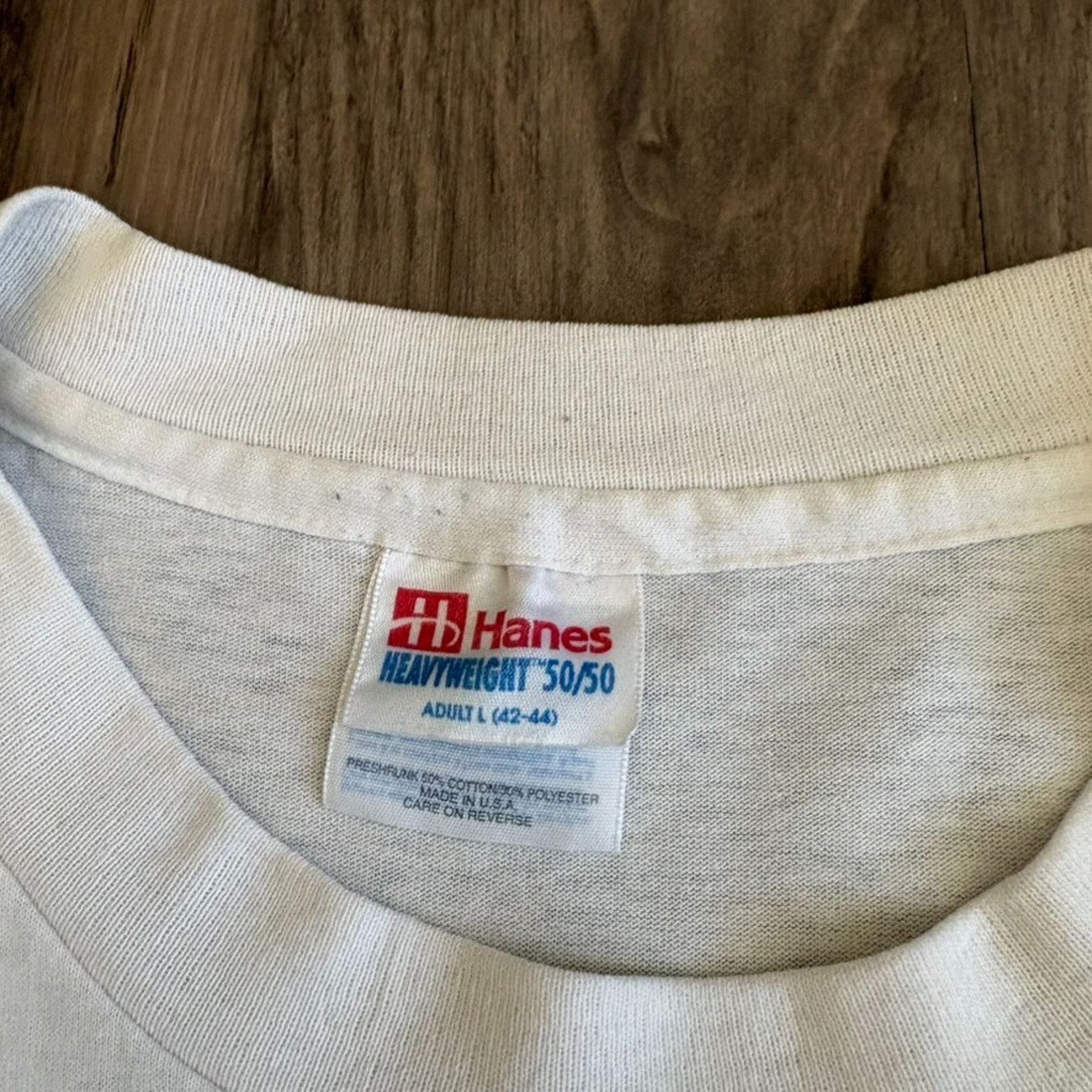 Vintage Vintage Random Baby Photo Portrait Art T-Shirt Men's Size L Size US L / EU 52-54 / 3 - 4 Thumbnail