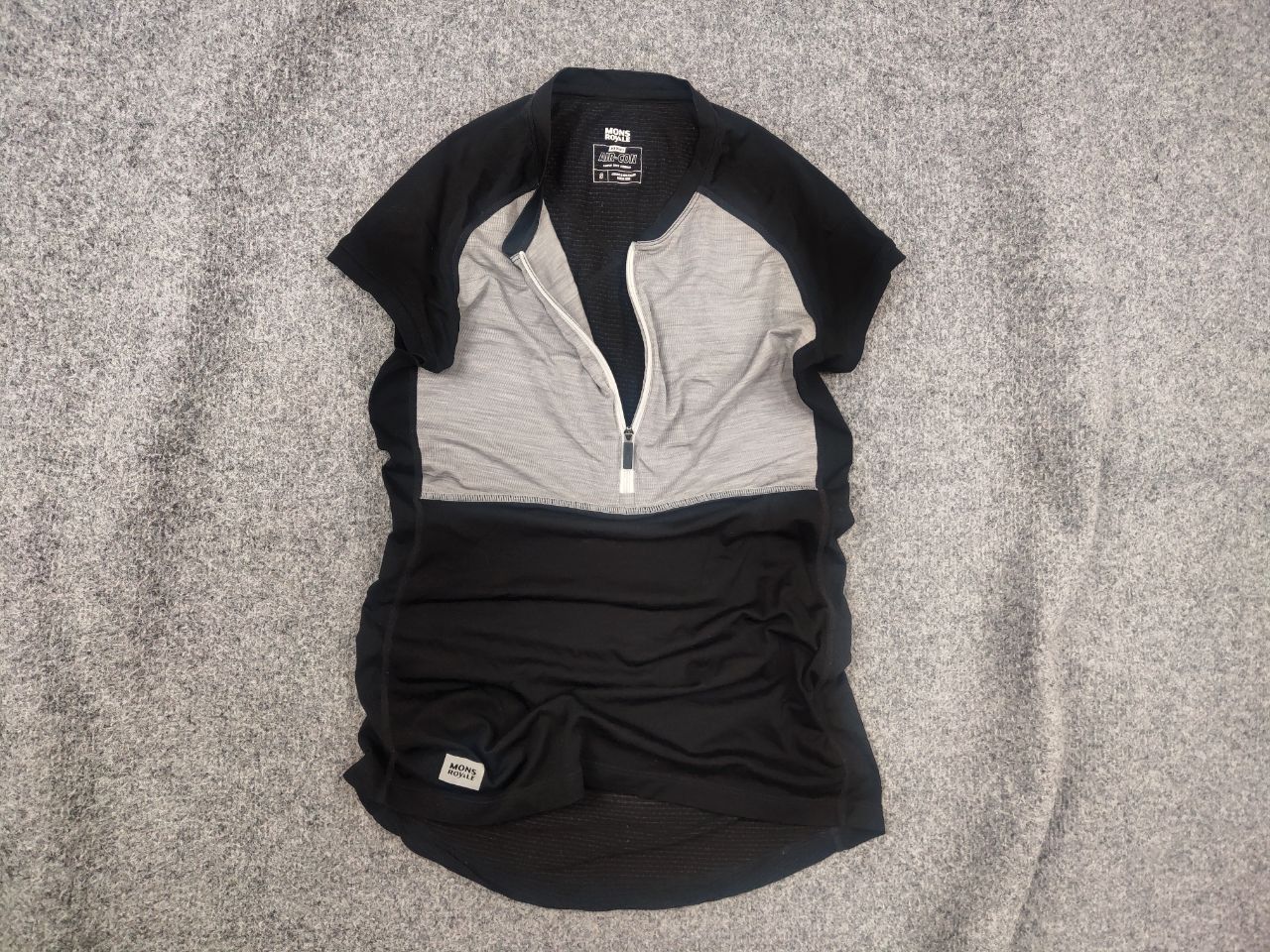 Icebreaker Mons Royale merino Wool air con thermal T-shirt short zip Size US S / EU 44-46 / 1 - 1 Thumbnail