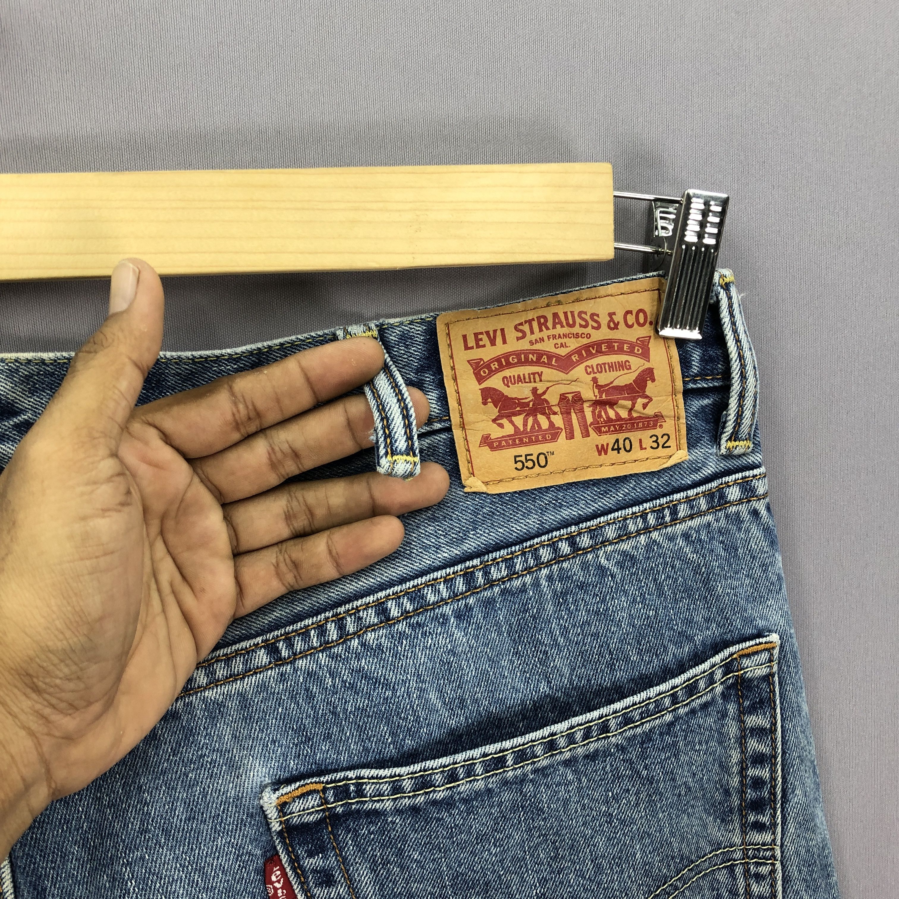 Levi's Vintage Y2K Levis 550 Faded Jeans Levi's Stonewash Denim Size US 38 / EU 54 - 7 Thumbnail