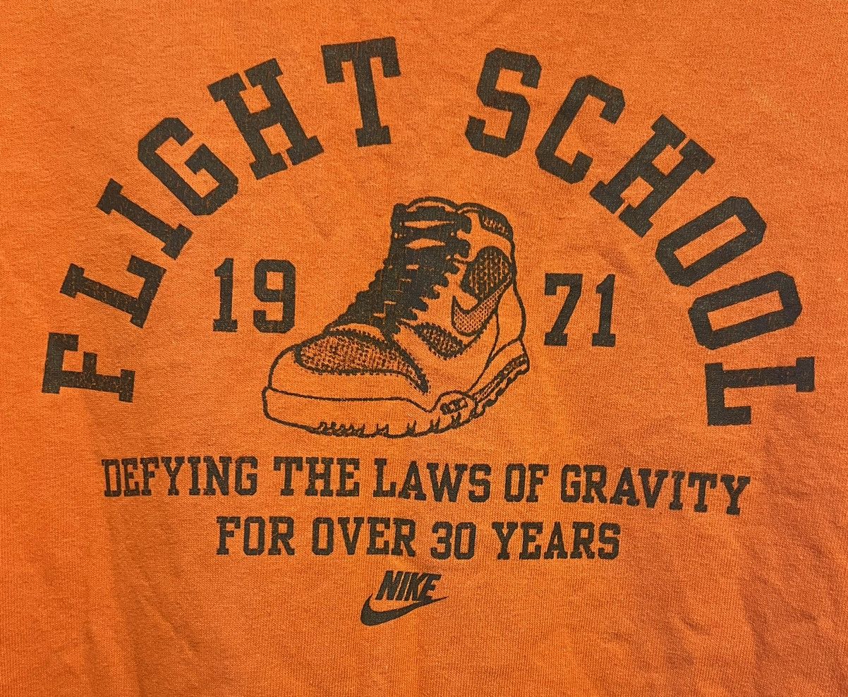 Nike × Vintage Authentic Nike Vintage Flight School 1971 orange tee USA xl Size US XL / EU 56 / 4 - 2 Thumbnail