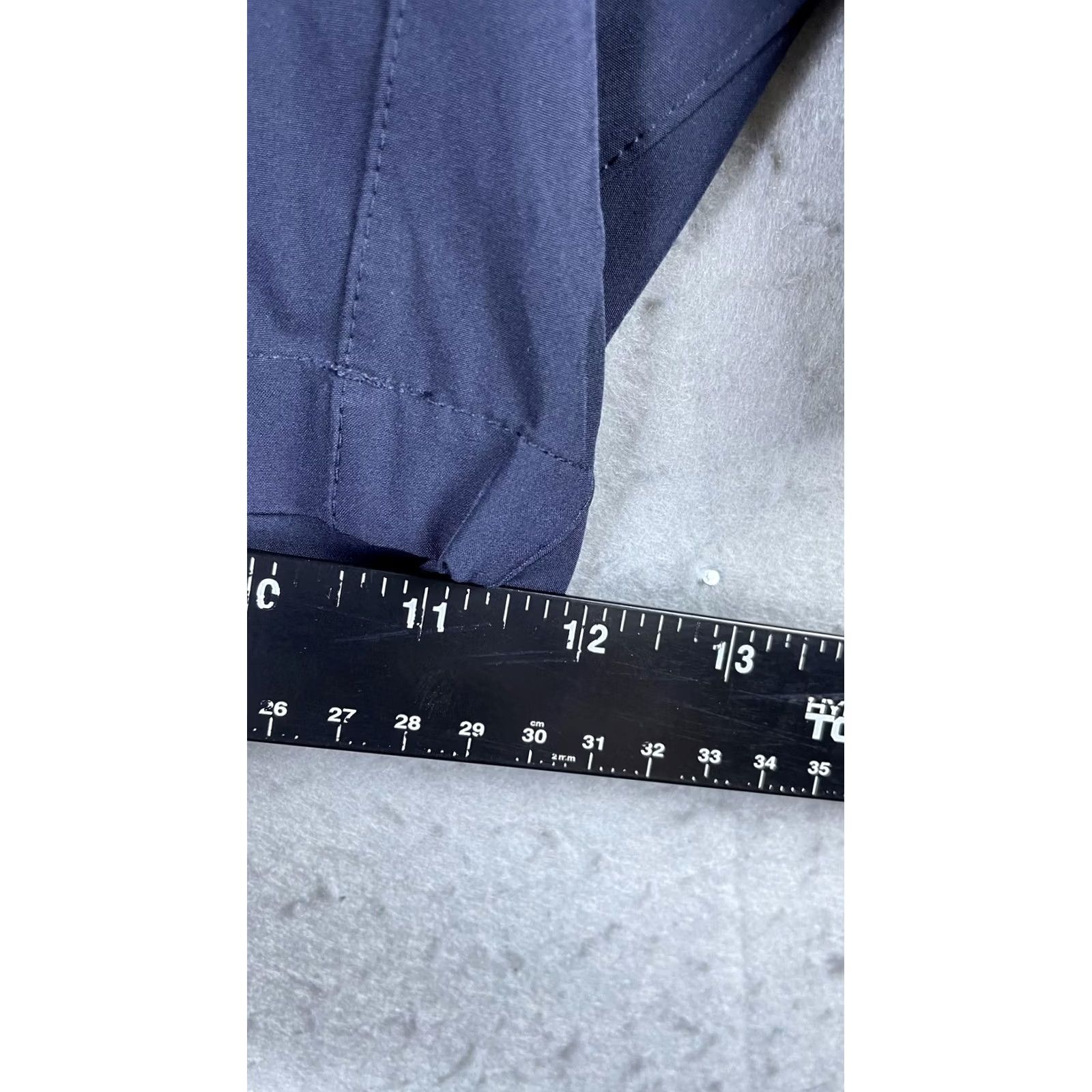 Fabletics Fabletics Shorts Mens Large Blue Chino 7 Inseam Stretch Casual Travel Size US 33 - 5 Thumbnail