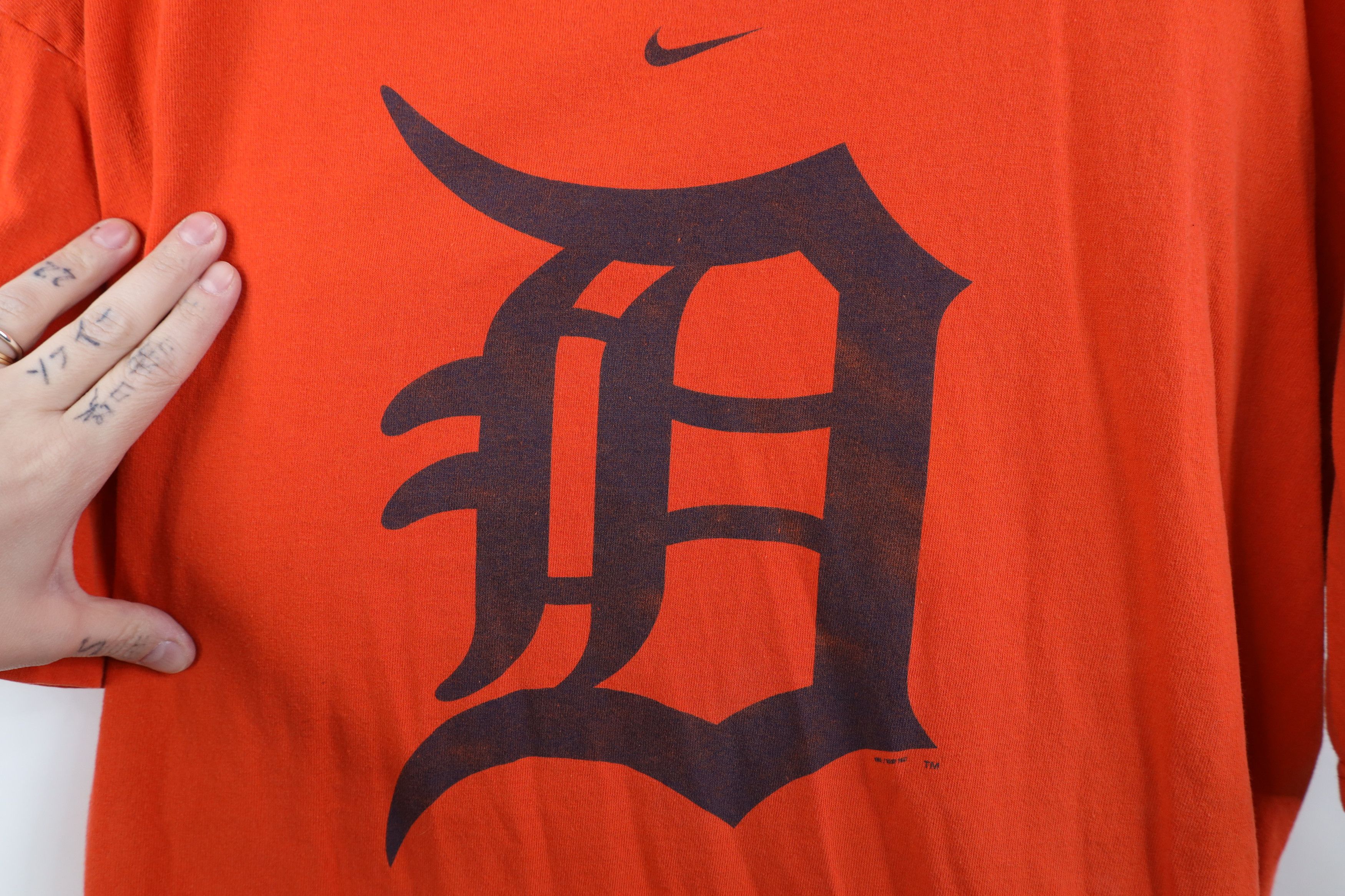 Nike Vintage Y2K Nike Center Swoosh Tigers Baseball T-Shirt Size US XXL / EU 58 / 5 - 4 Thumbnail