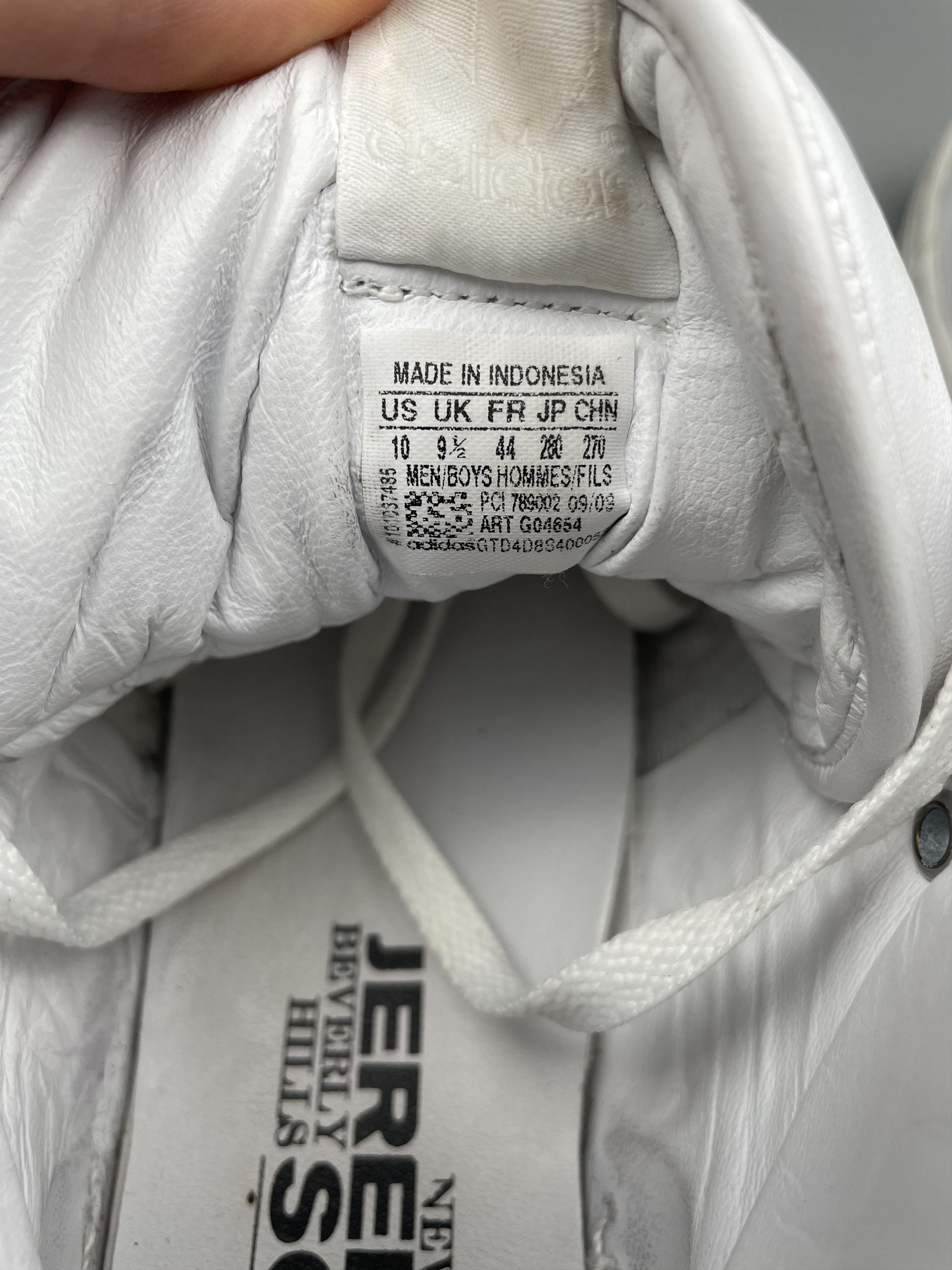 Adidas × Jeremy Scott adidas X Jeremy Scott 2009 JS Wings (white/silver) Size US 10 / EU 43 - 15 Thumbnail