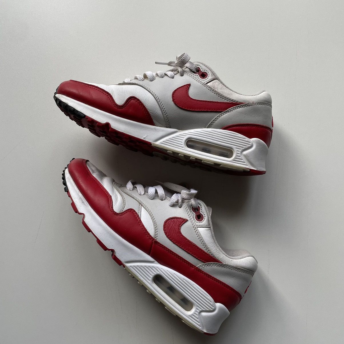 Nike × Vintage Vintage 2018 Nike Air Max 1 University Red Size 8 Rare Size US 8 / IT 38 - 2 Thumbnail